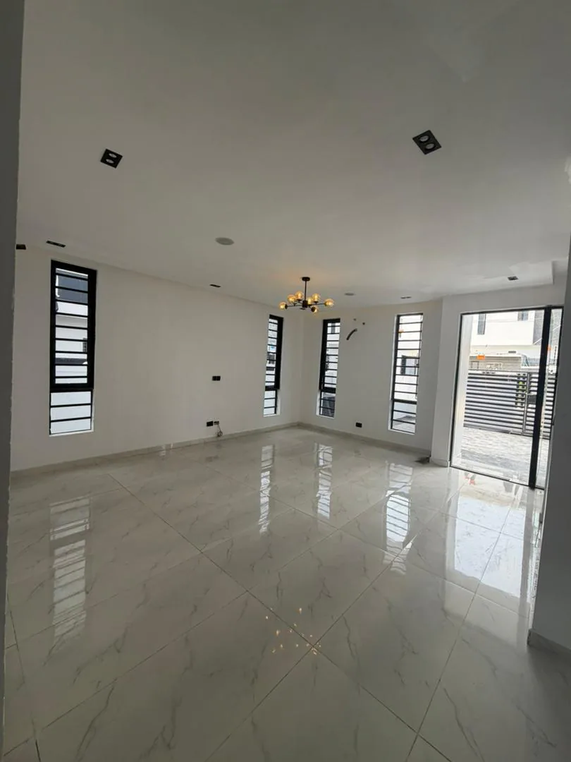 4-Bedroom Fully Detached Duplex · Ikota, Lekki image 5