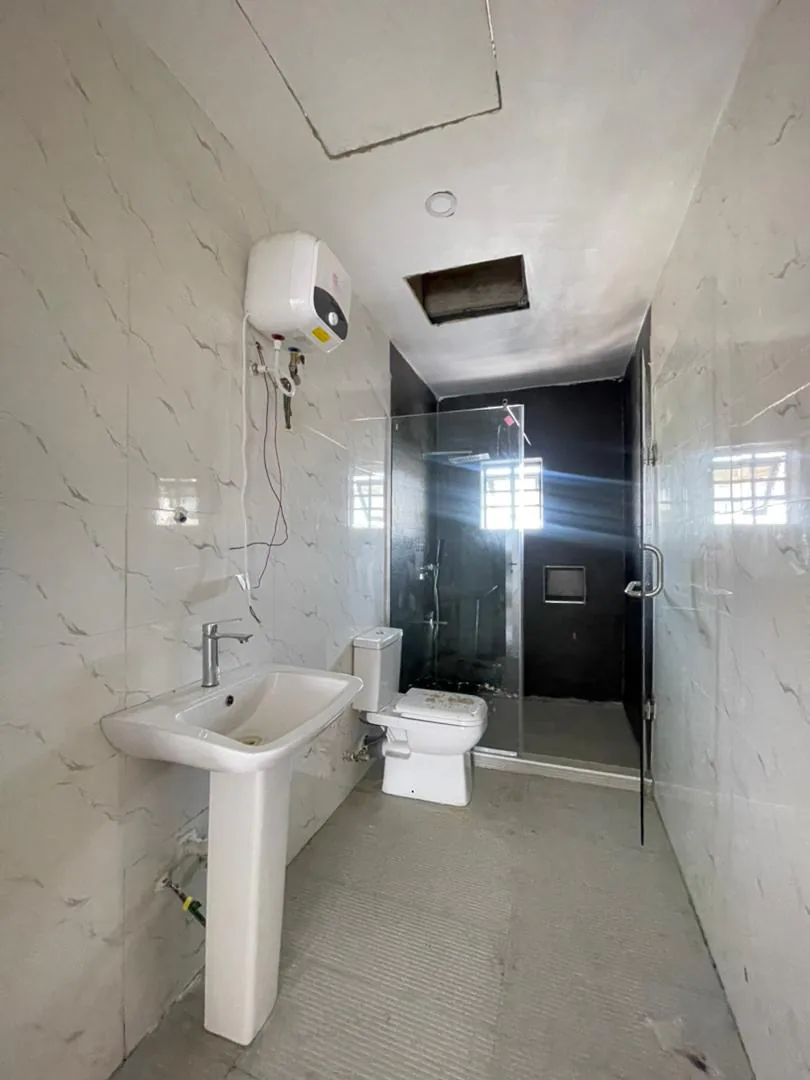 2 & 4 Bedroom Terrace Duplex - Freedom Way, Lekki Phase 1 image 6