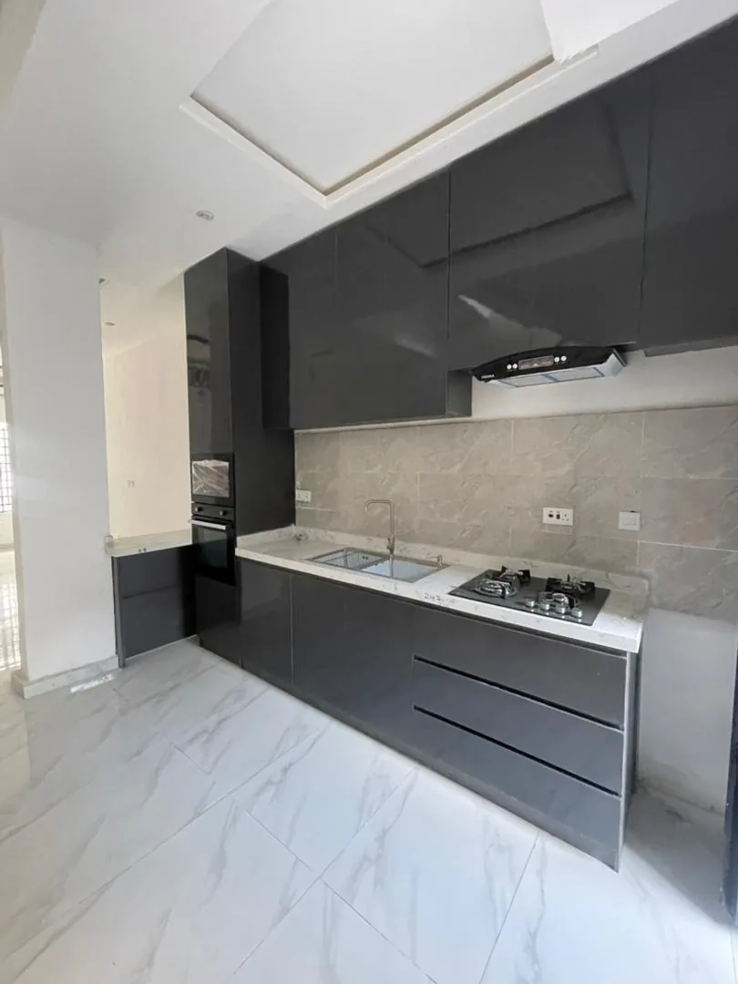2 & 4 Bedroom Terrace Duplex - Freedom Way, Lekki Phase 1 image 11