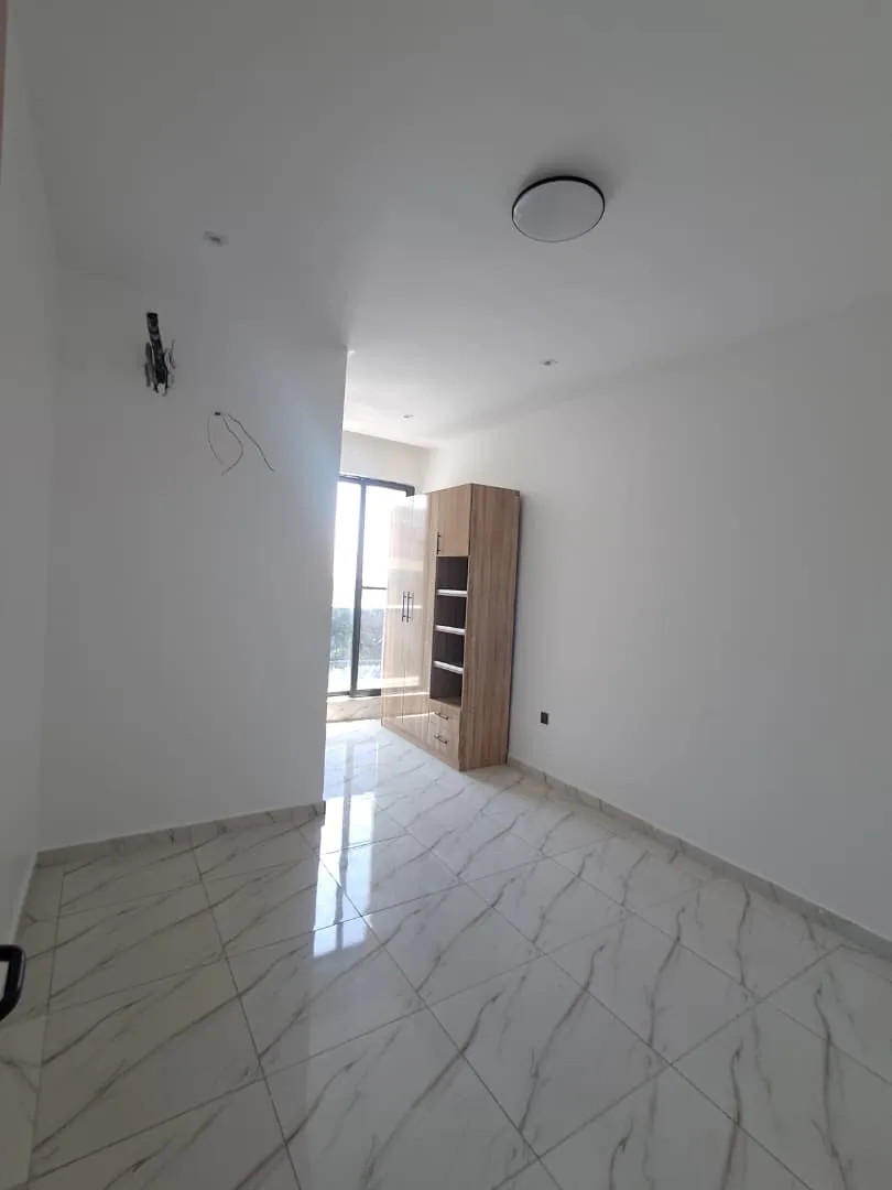 1 & 2 Bedroom Apartments — New Road Alpha Beach, Chevron Lekki image 5