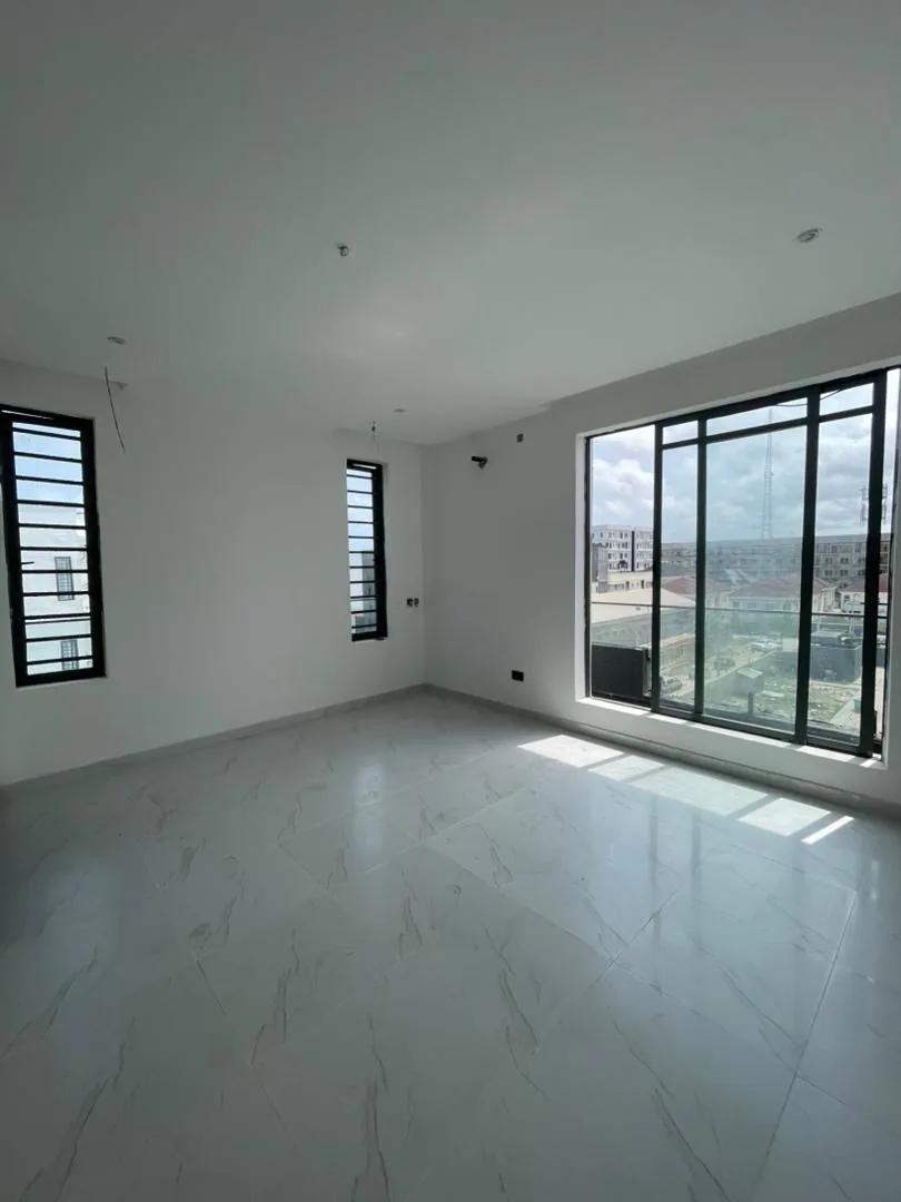 2 & 3-Bedroom Serviced Apartment · Freedom Way, Lekki Phase 1 image 2