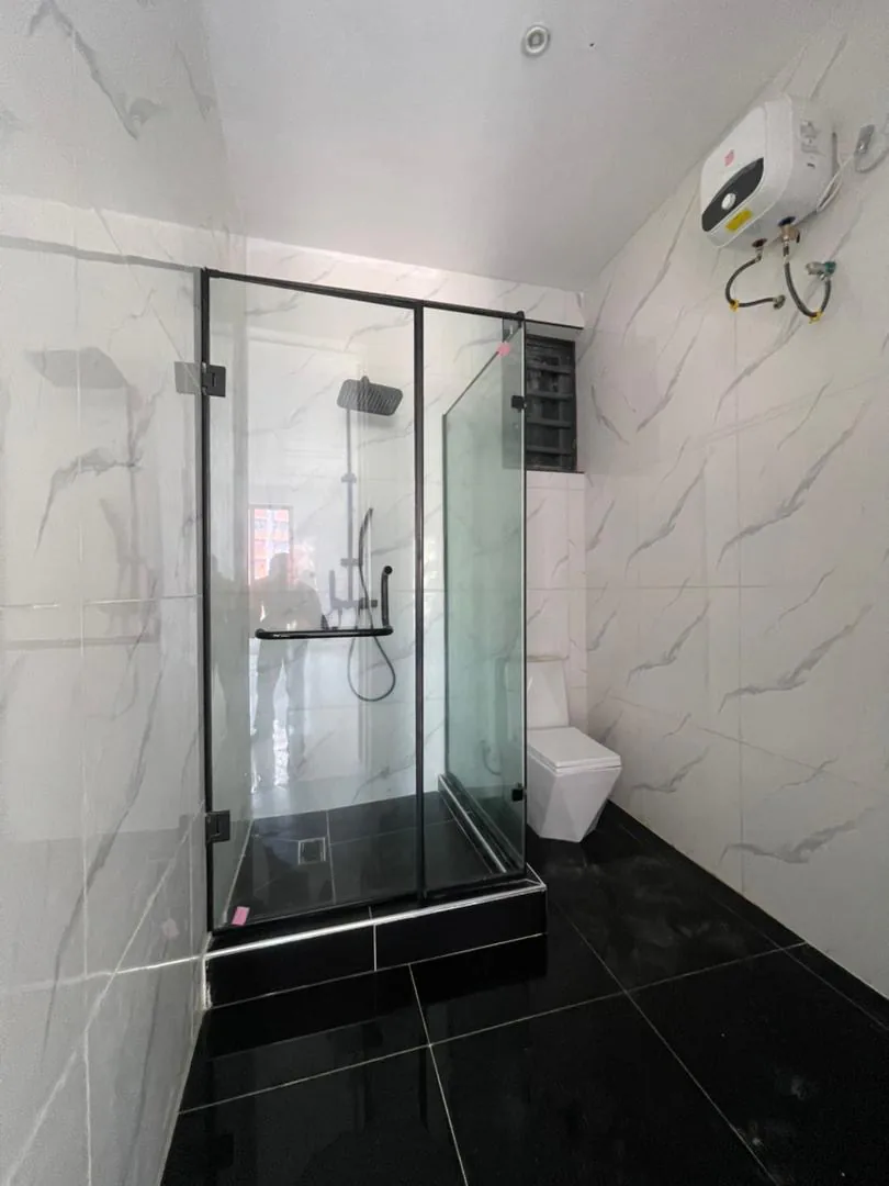 2 & 3-Bedroom Serviced Apartment · Freedom Way, Lekki Phase 1 image 9