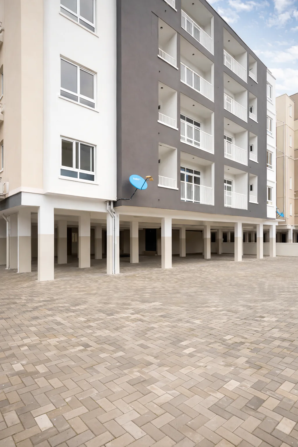 2-Bedroom Apartment — Western Foreshore Estate, Osapa, Lekki image 2