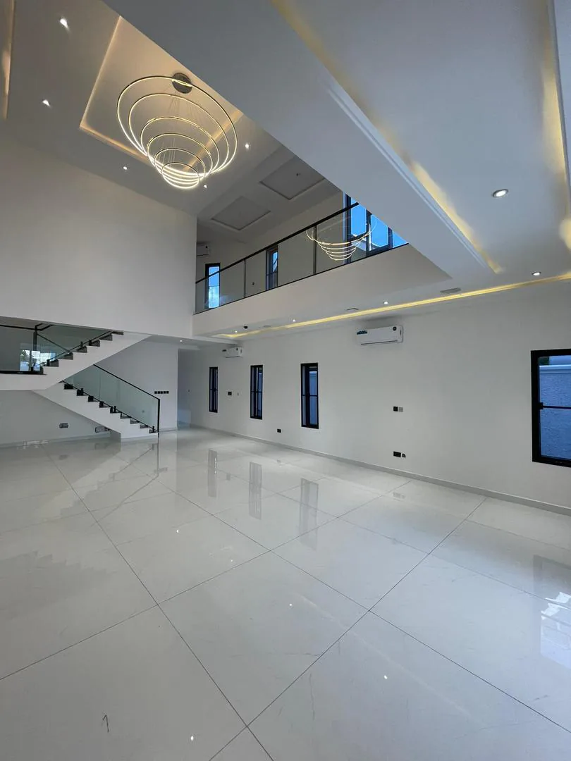 5-Bedroom Fully Detached Duplex with Cinema & Pool — Lekki Phase 1 image 2