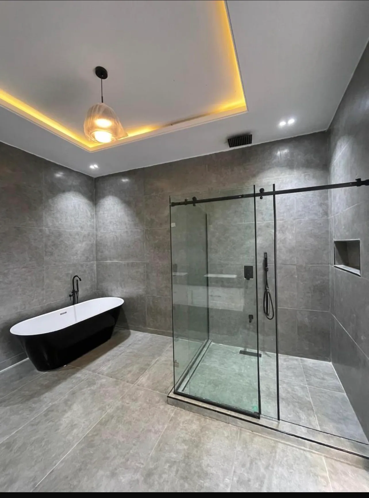 5-Bedroom Fully Detached Duplex with Cinema & Pool — Lekki Phase 1 image 10