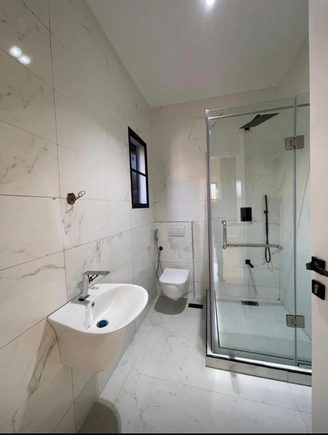 5-Bedroom Fully Detached Duplex with Cinema & Pool — Lekki Phase 1 image 11
