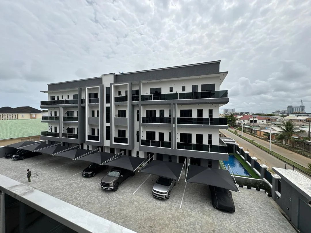 4-Bedroom Terrace Duplex with BQ · Oniru Estate, Victoria Island image 1