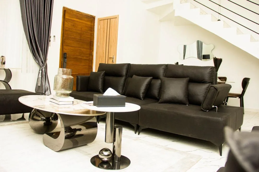 4-Bedroom Furnished Terrace · Rosebank 8, Ikota Villa, Lekki image 2