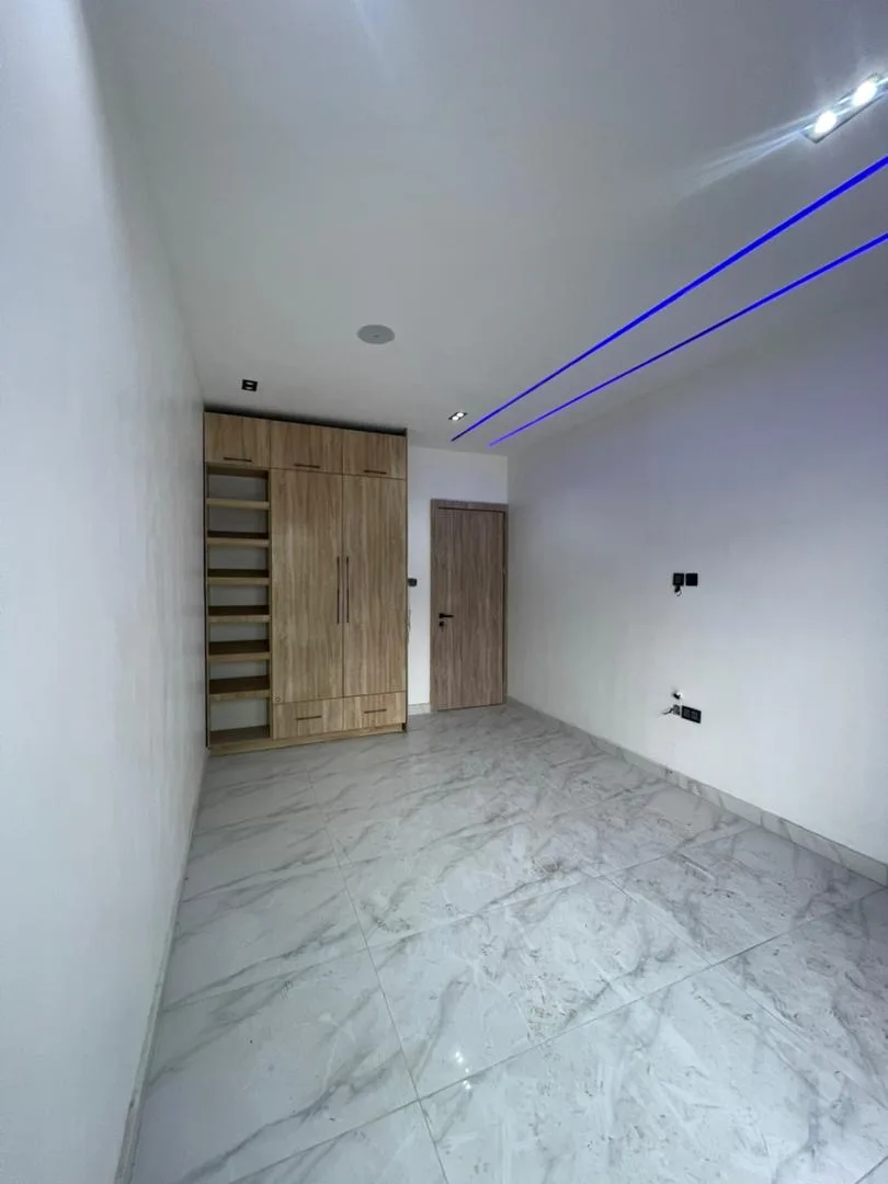 2-Bedroom Serviced Apartment with BQ, Freedom Way, Lekki Phase 1 image 8