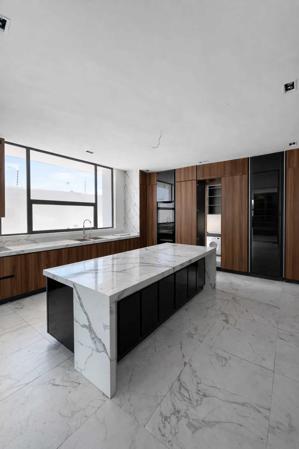5-Bedroom Fully Detached Duplex with Cinema, Pool & Gym — Osapa London, Lekki image 4