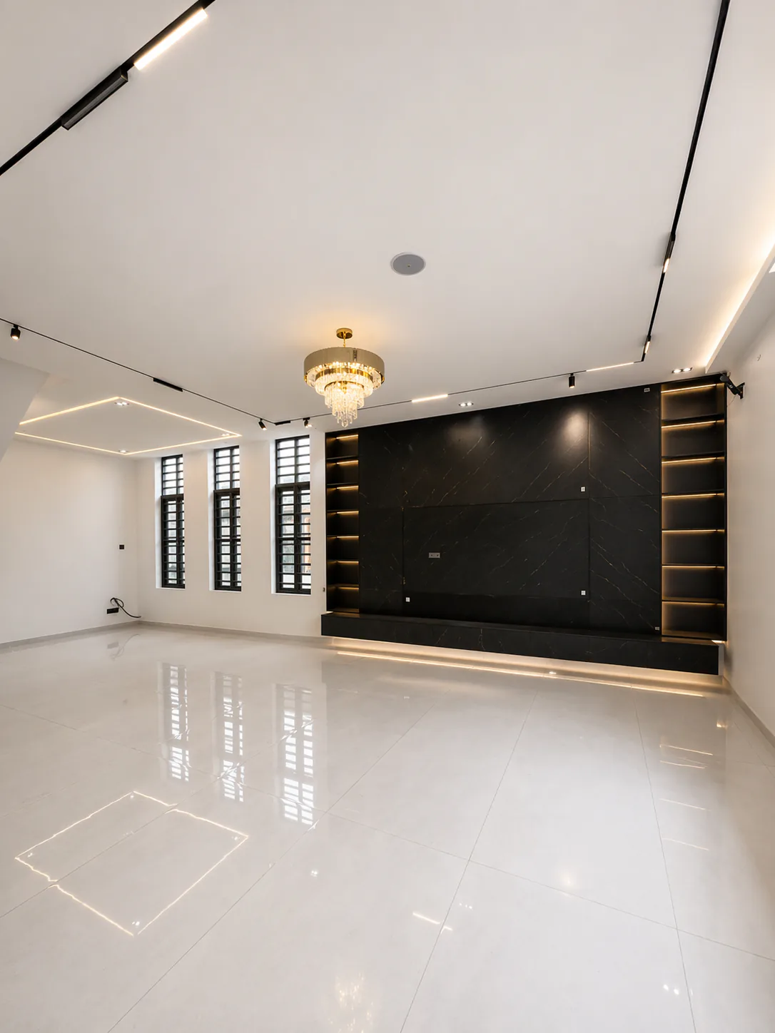 Luxury 5 Bedroom Fully Detached Duplex for Sale in Chevron Lekki Lagos image 2