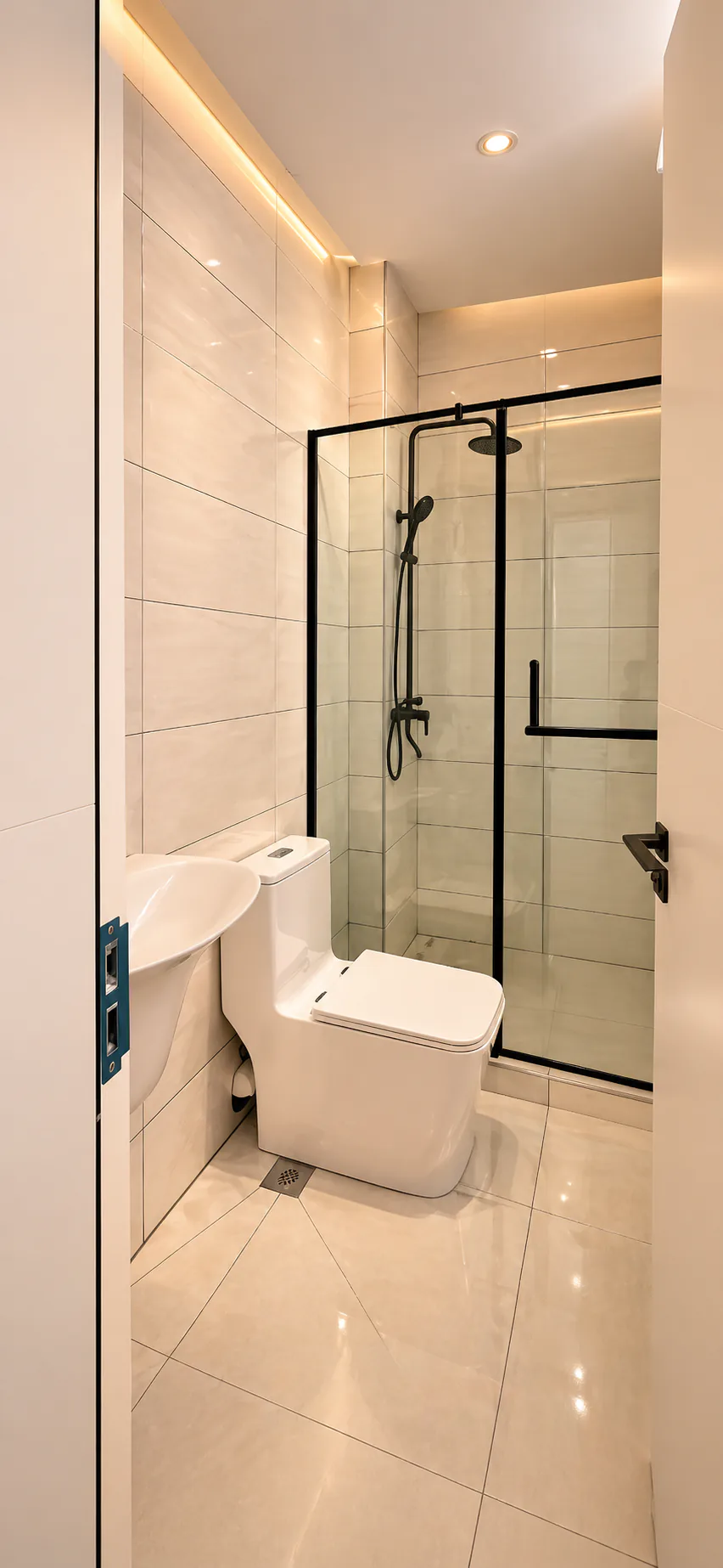 2-Bedroom Luxury Apartment · Oniru, Lekki image 5