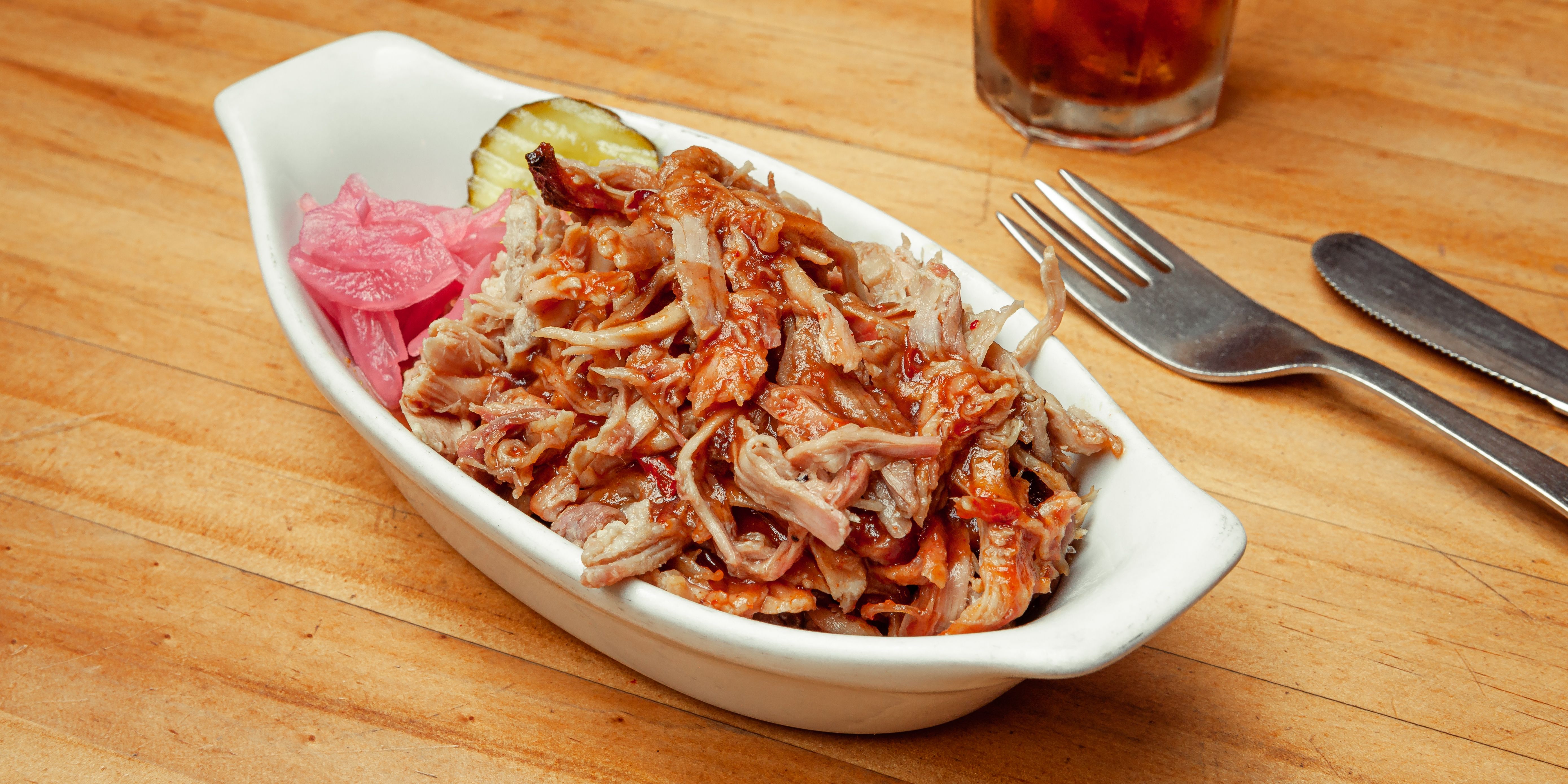 Cerdo desmechado 100 g (pulled pork)