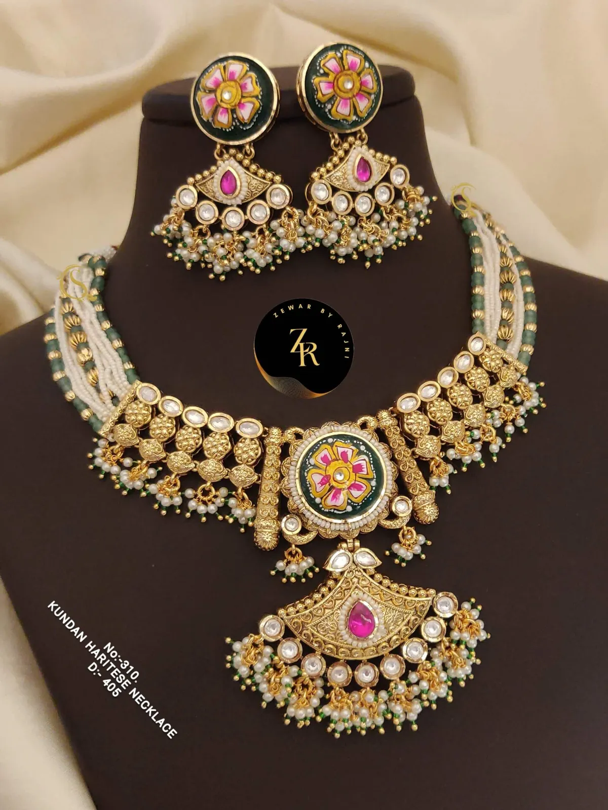 Royal Heritage" Gold Polish Premium Set