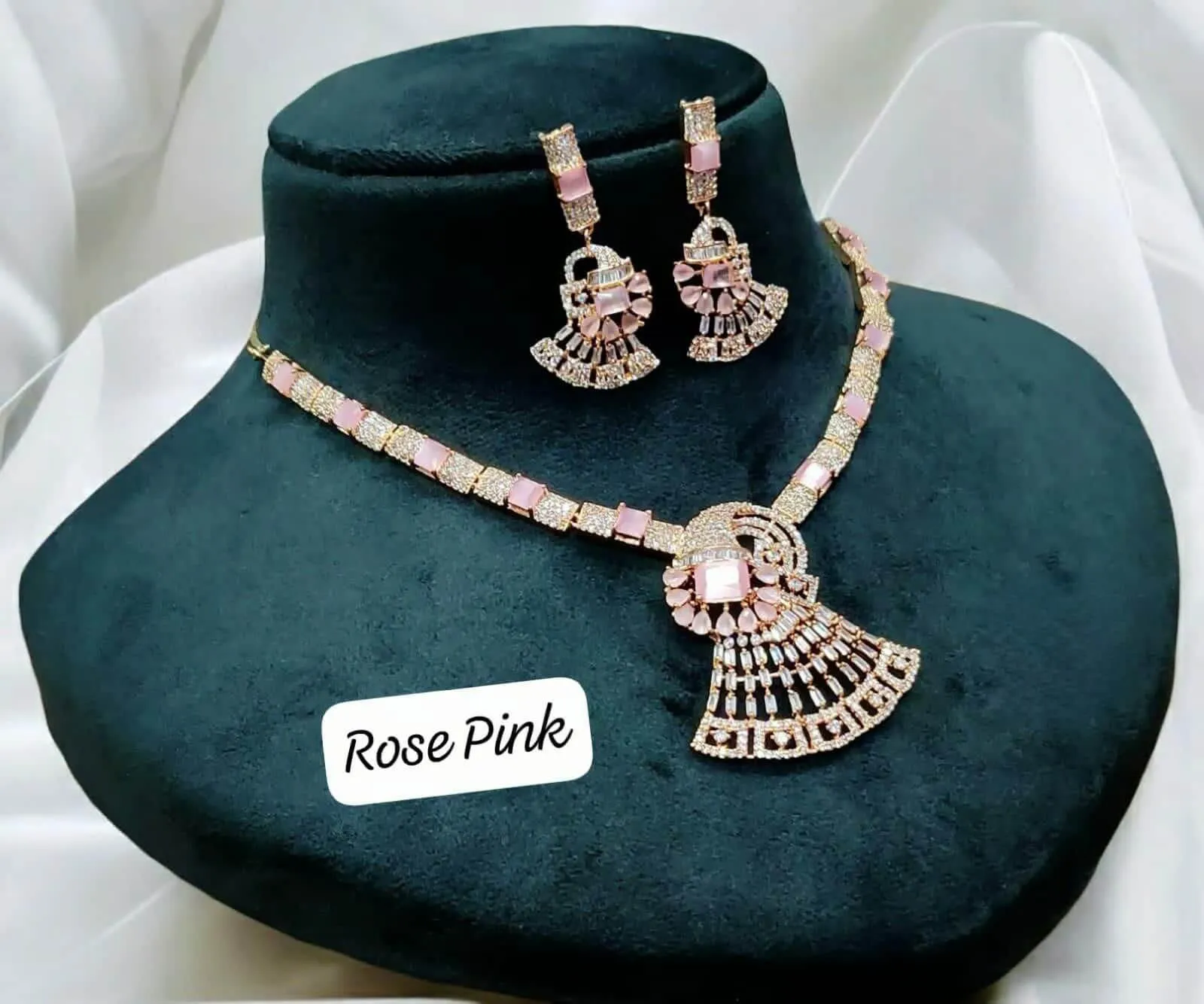 Premium Quality Silver Plated American Diamonds Necklace