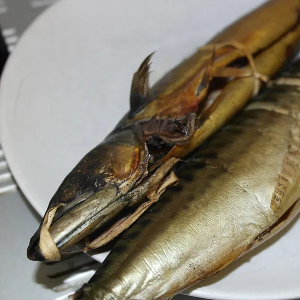 Poisson fumé — frais