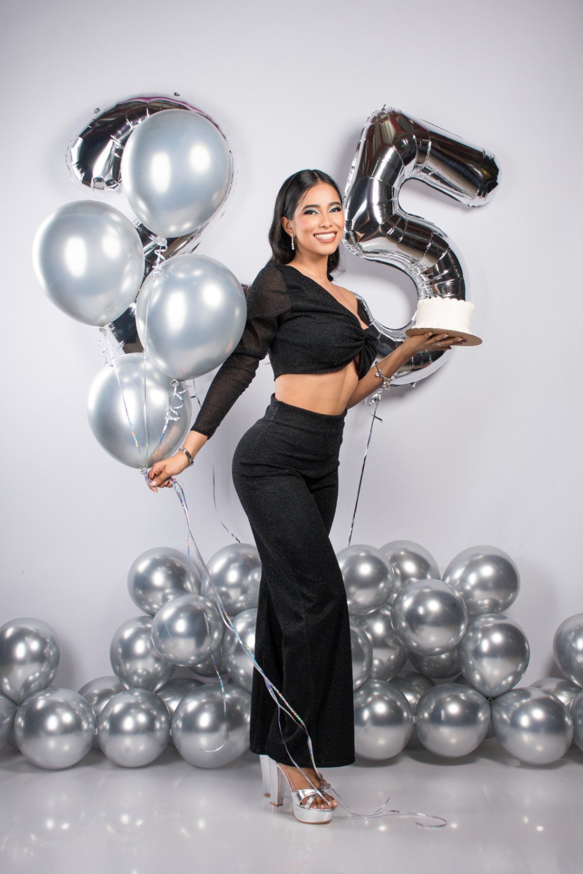 Birthday Glamorous - Foto del Catálogo - 1752123885558