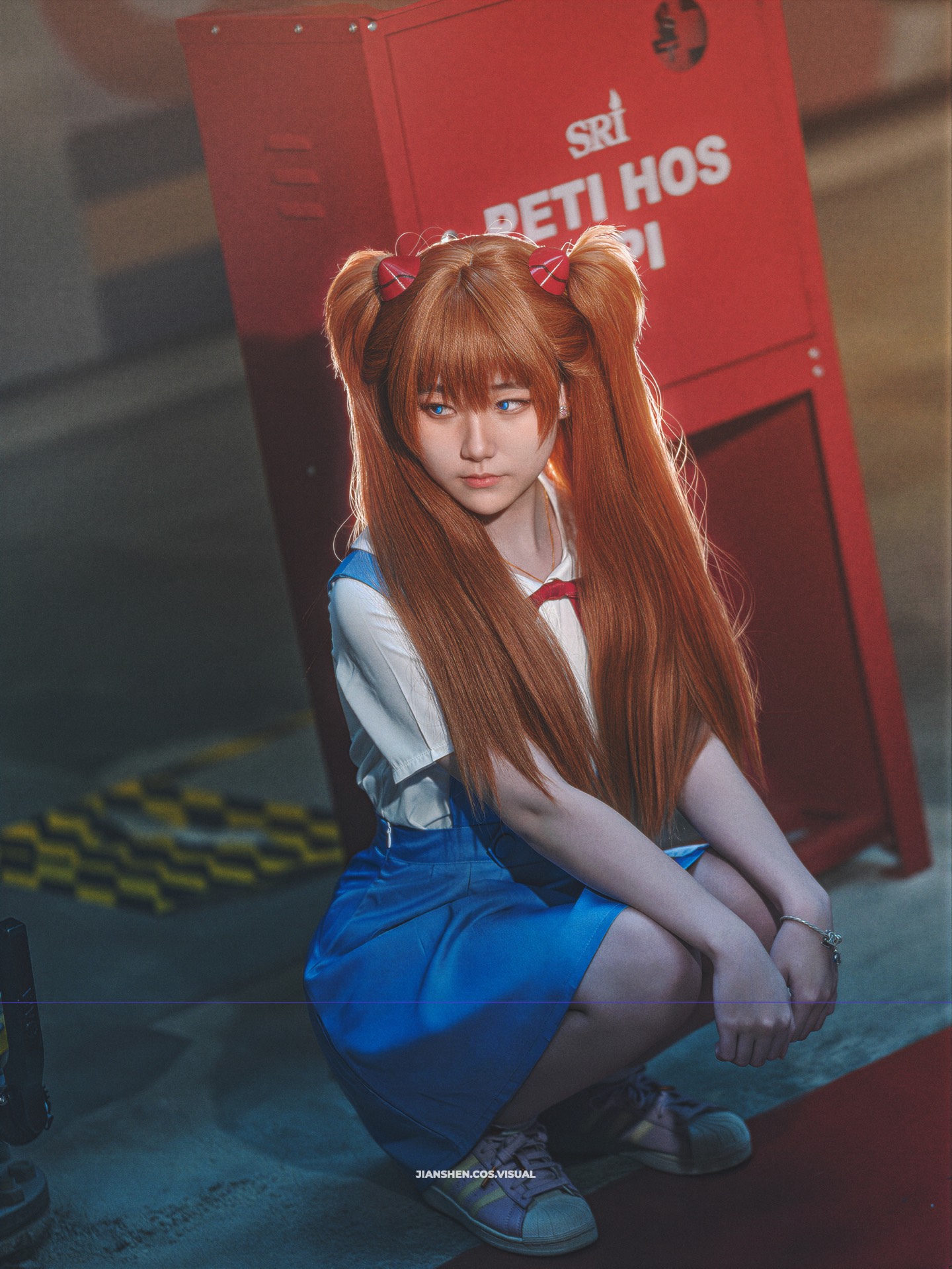 leletuan._.cos_____
