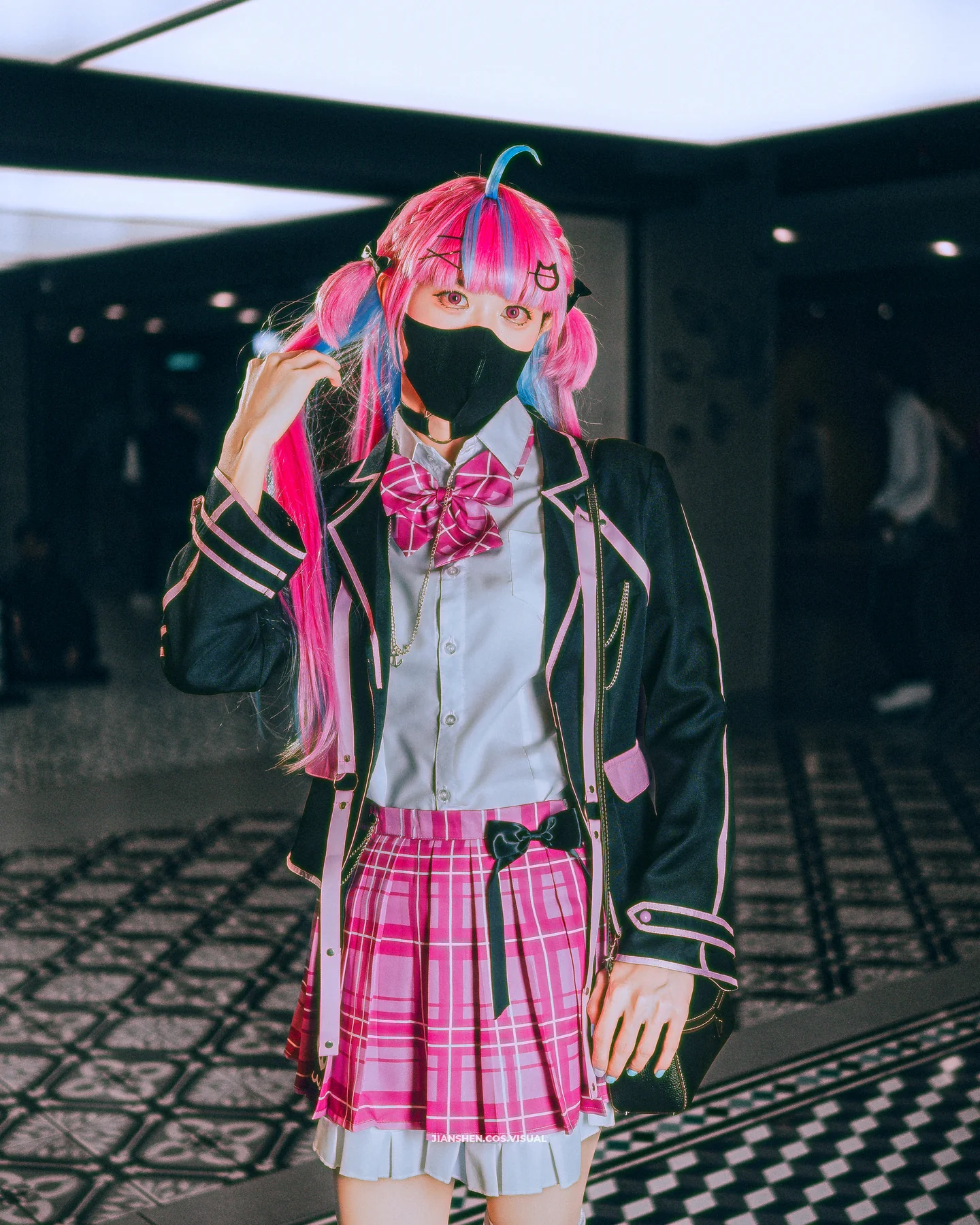 rae._.cos
