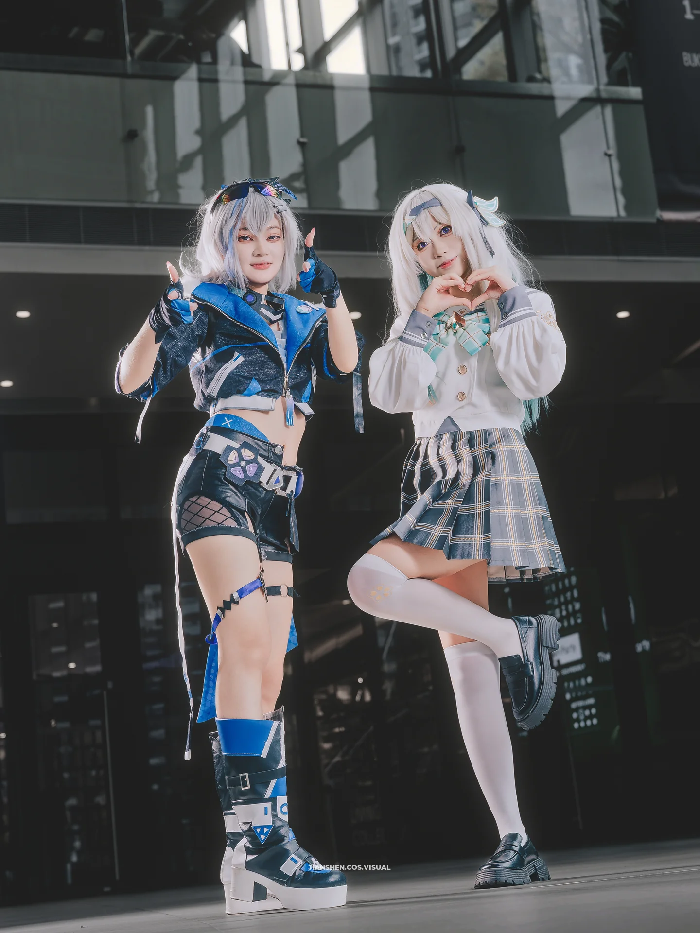 sin_cosplay21