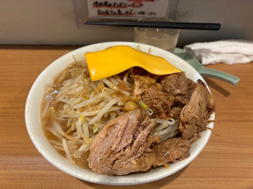 ラーメン荘 地球規模で考えろ 伏見本店のジロ活写真 2