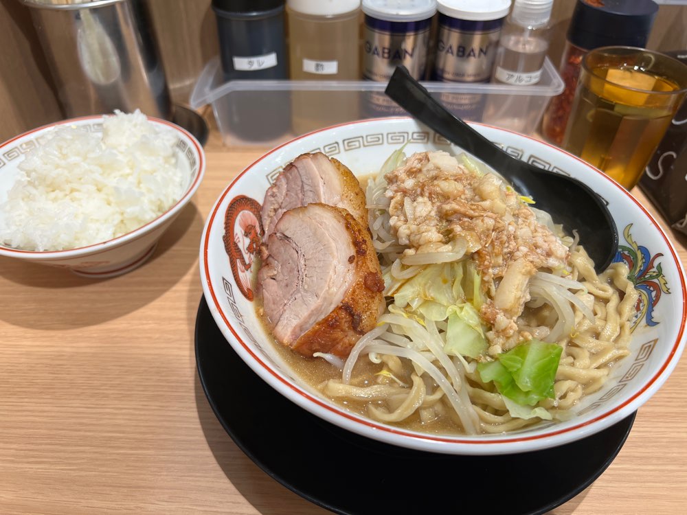 ラーメン豚山 武蔵小杉店のジロ活写真 5