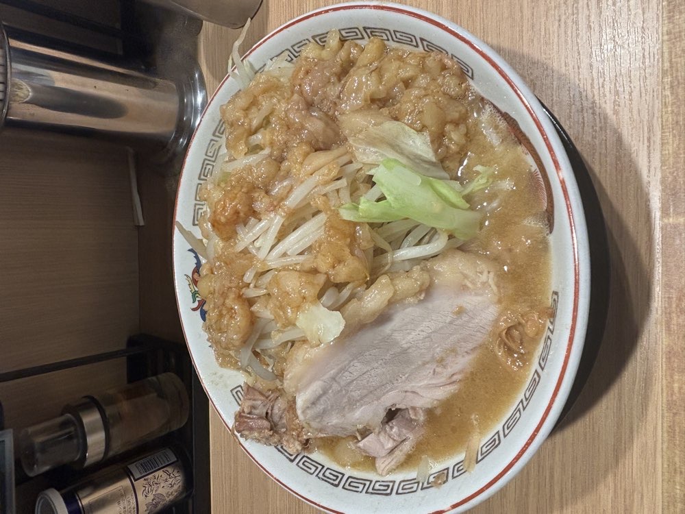 ラーメン豚山 池袋西口店のジロ活写真 4