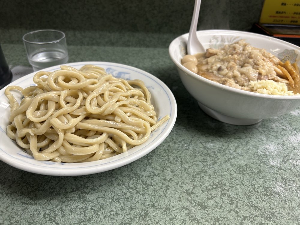 ラーメン二郎 新宿小滝橋通り店のジロ活写真 4