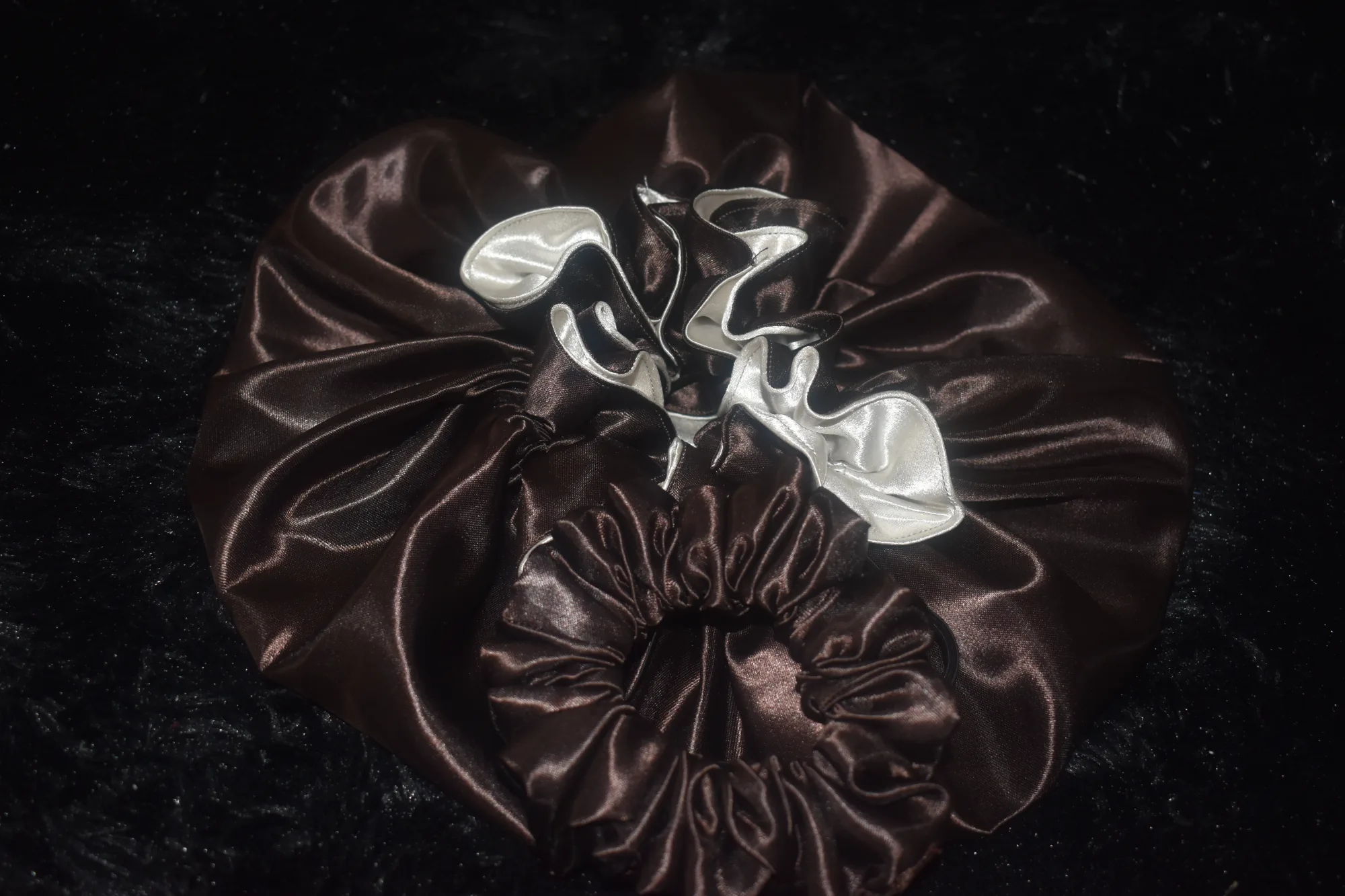 The Dreamscape Luxe Collection-(Cocoa Crème Bonnet Set) photo 1