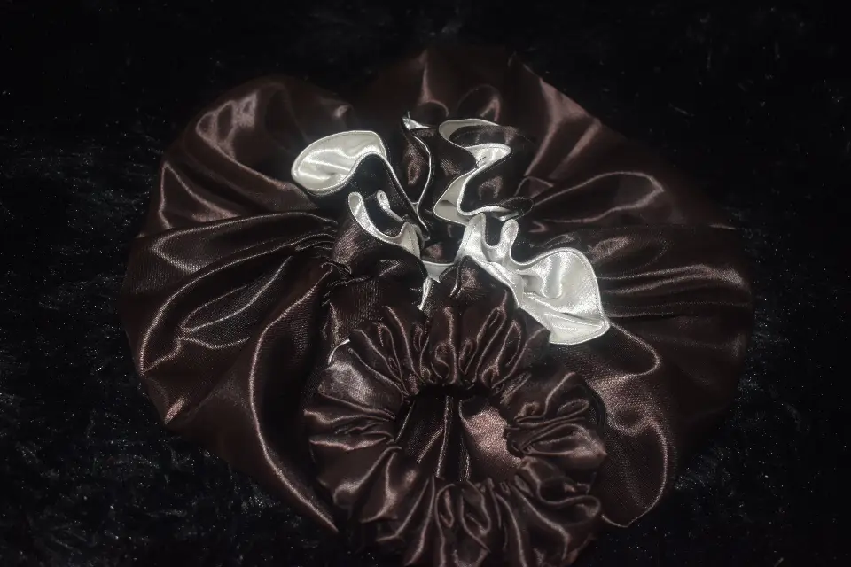 The Dreamscape Luxe Collection-(Cocoa Crème Bonnet Set)