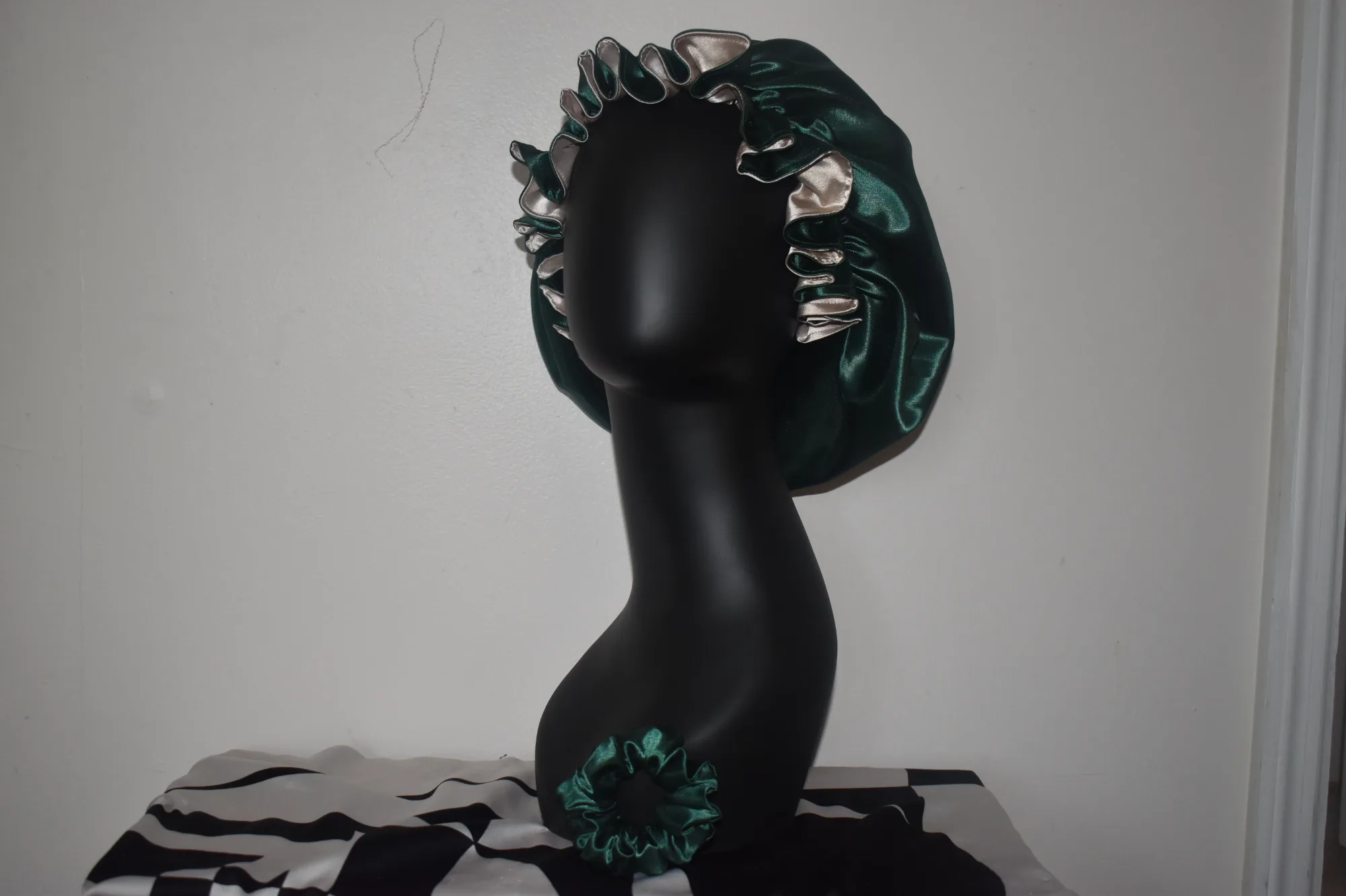 The Dreamscape Luxe Collection-(Emerald Mist Bonnet Set) photo 4