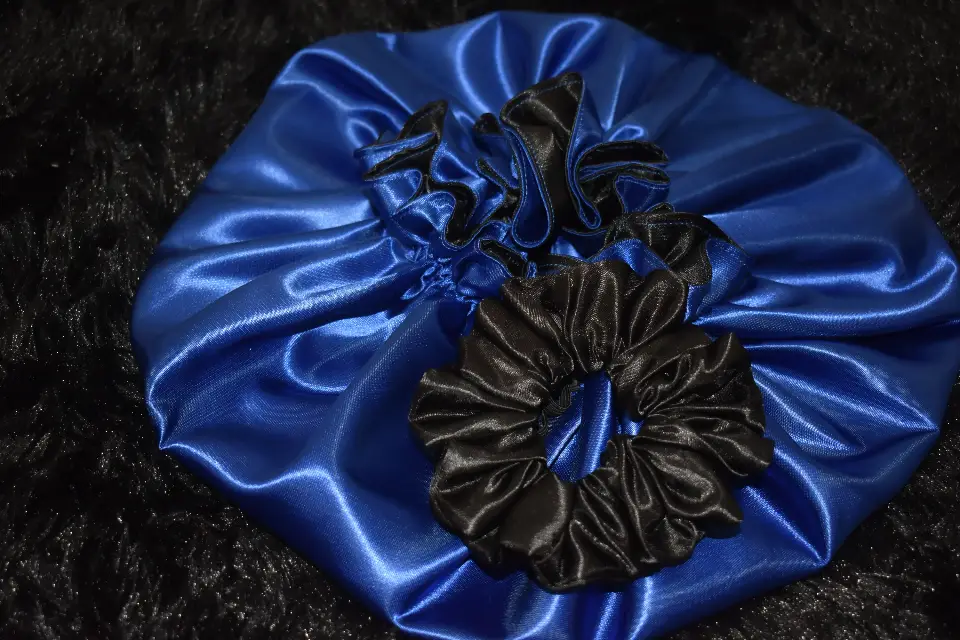 The Dreamscape Luxe Collection-(Midnight Sapphire Bonnet Set)
