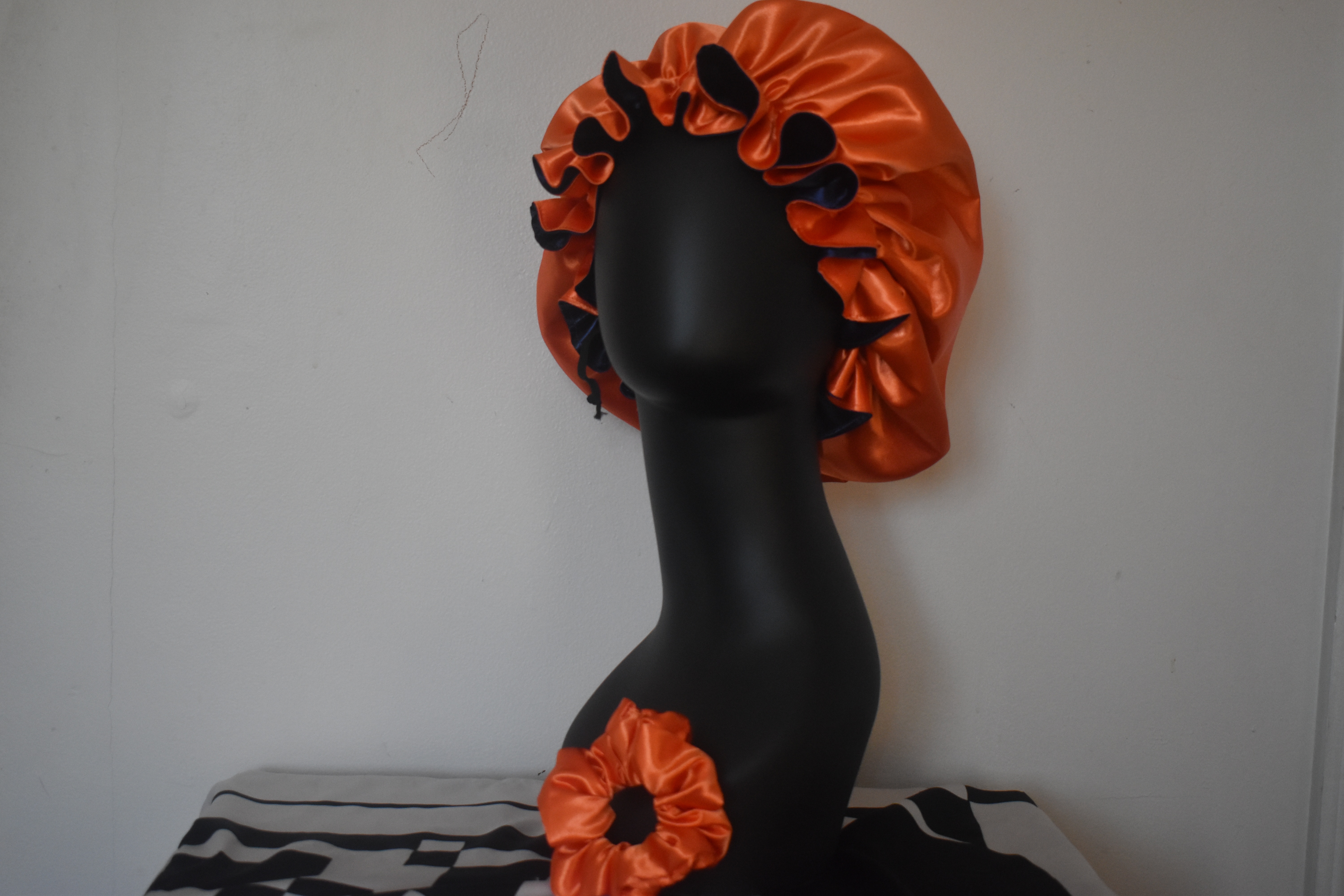 The Dreamscape Luxe Collection-(Midnight Citrus Bonnet Set) photo 4