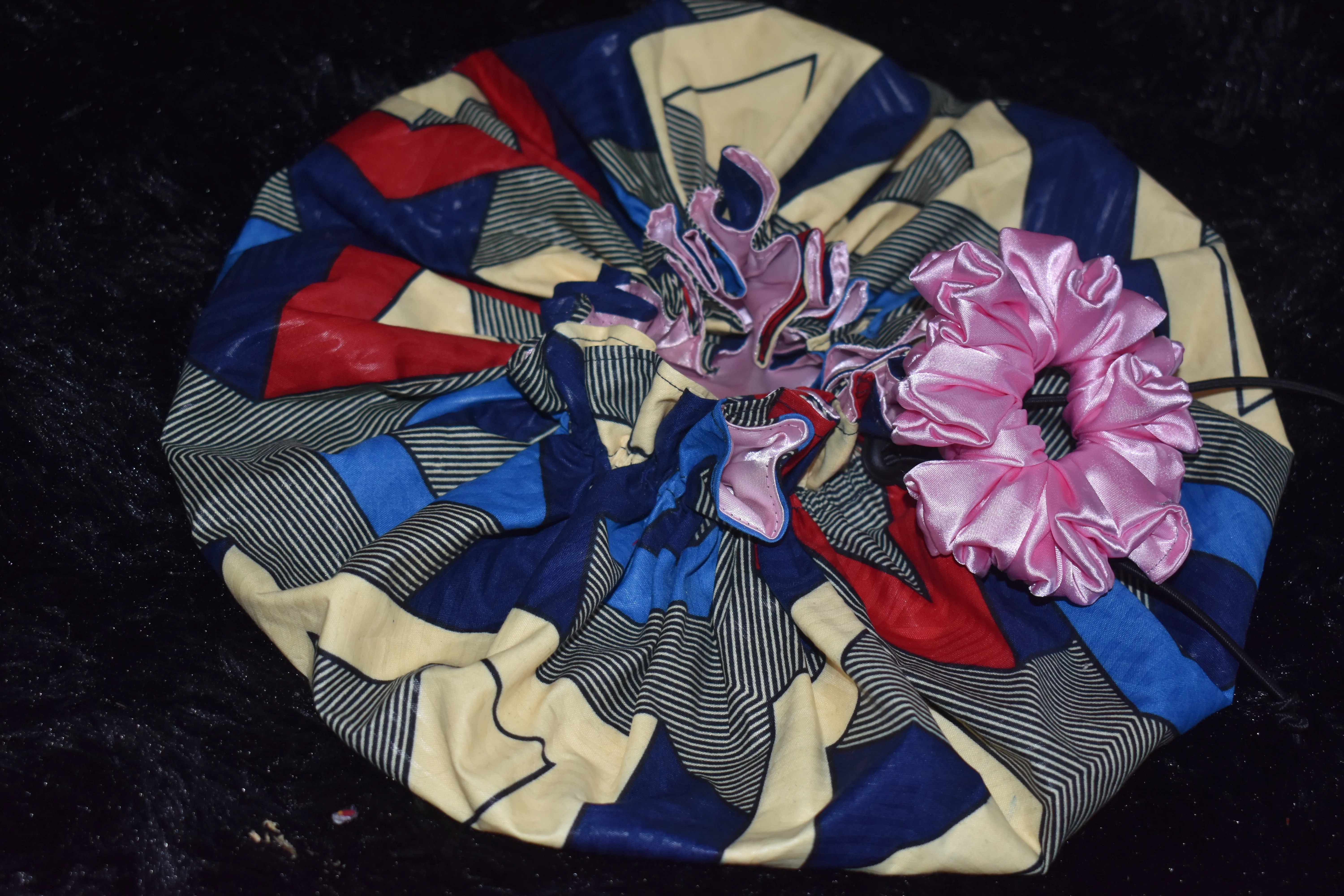 Medium African Print Satin Bonnet (Navy, Red)