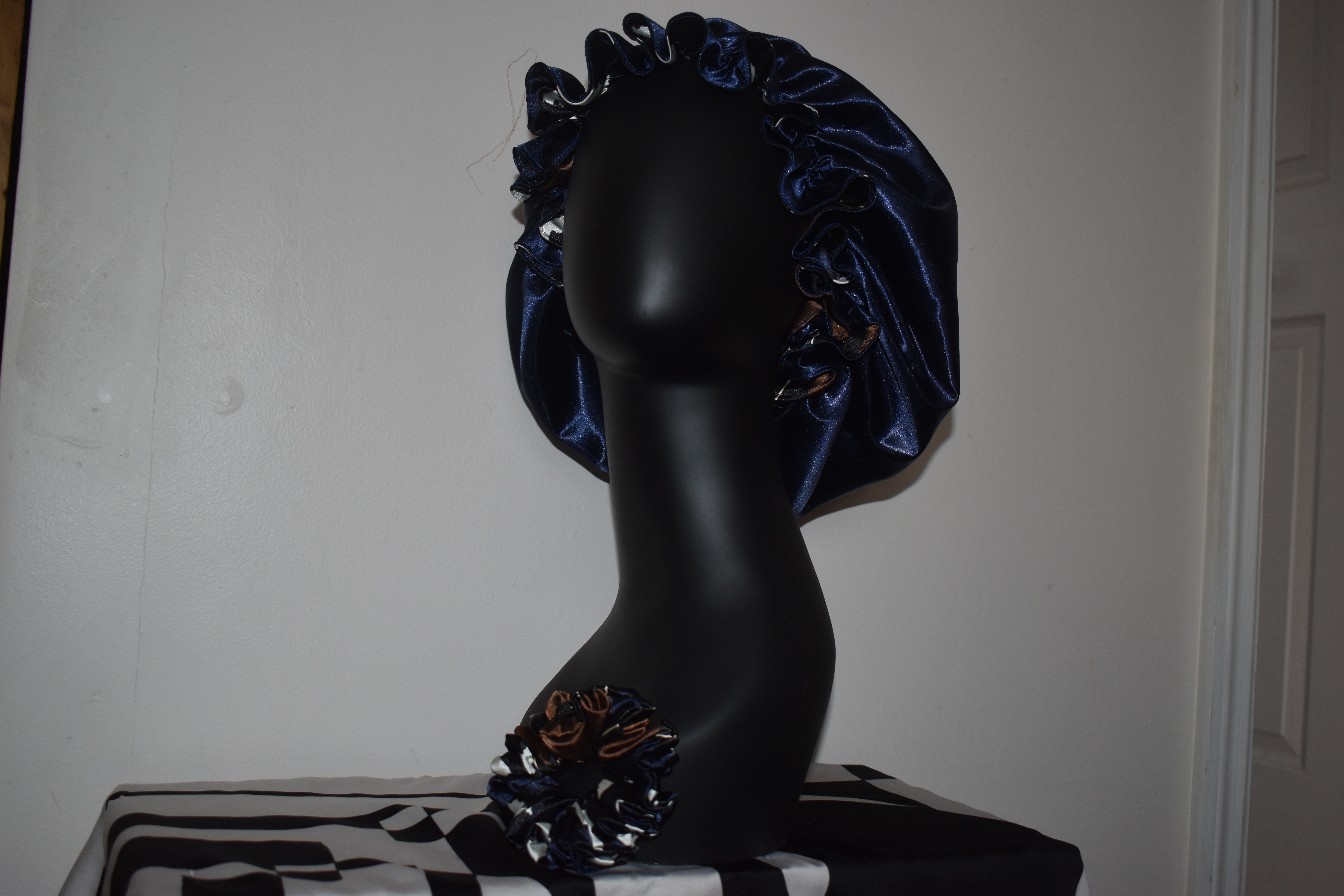 The Dreamscape Luxe Collection-(Midnight Mirage Bonnet set) photo 5