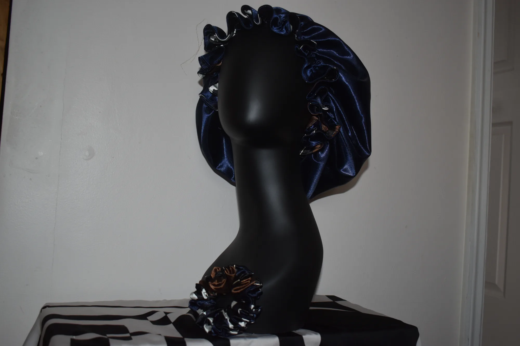 The Dreamscape Luxe Collection-(Midnight Mirage Bonnet set) photo 5
