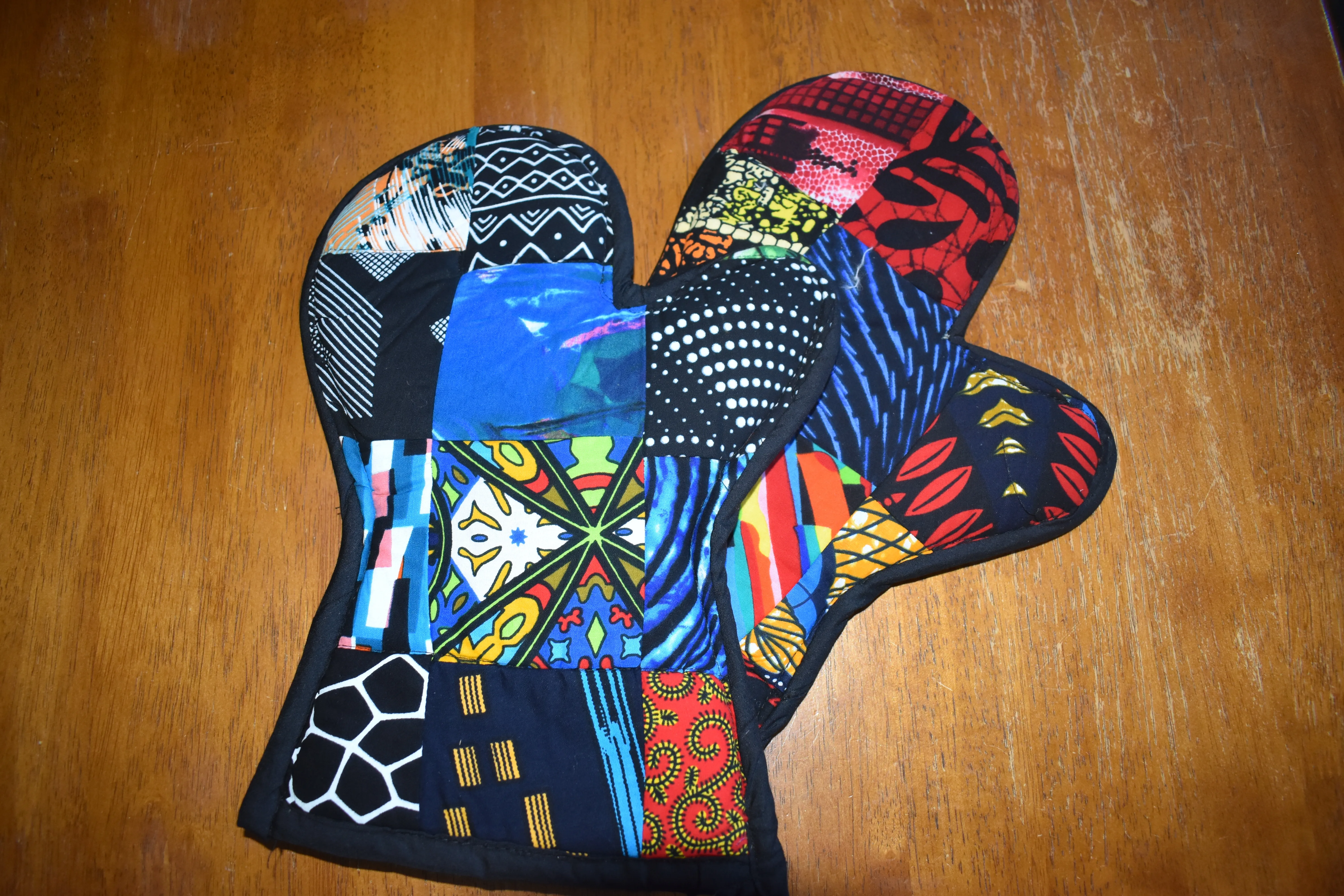 Oven Mitts 2