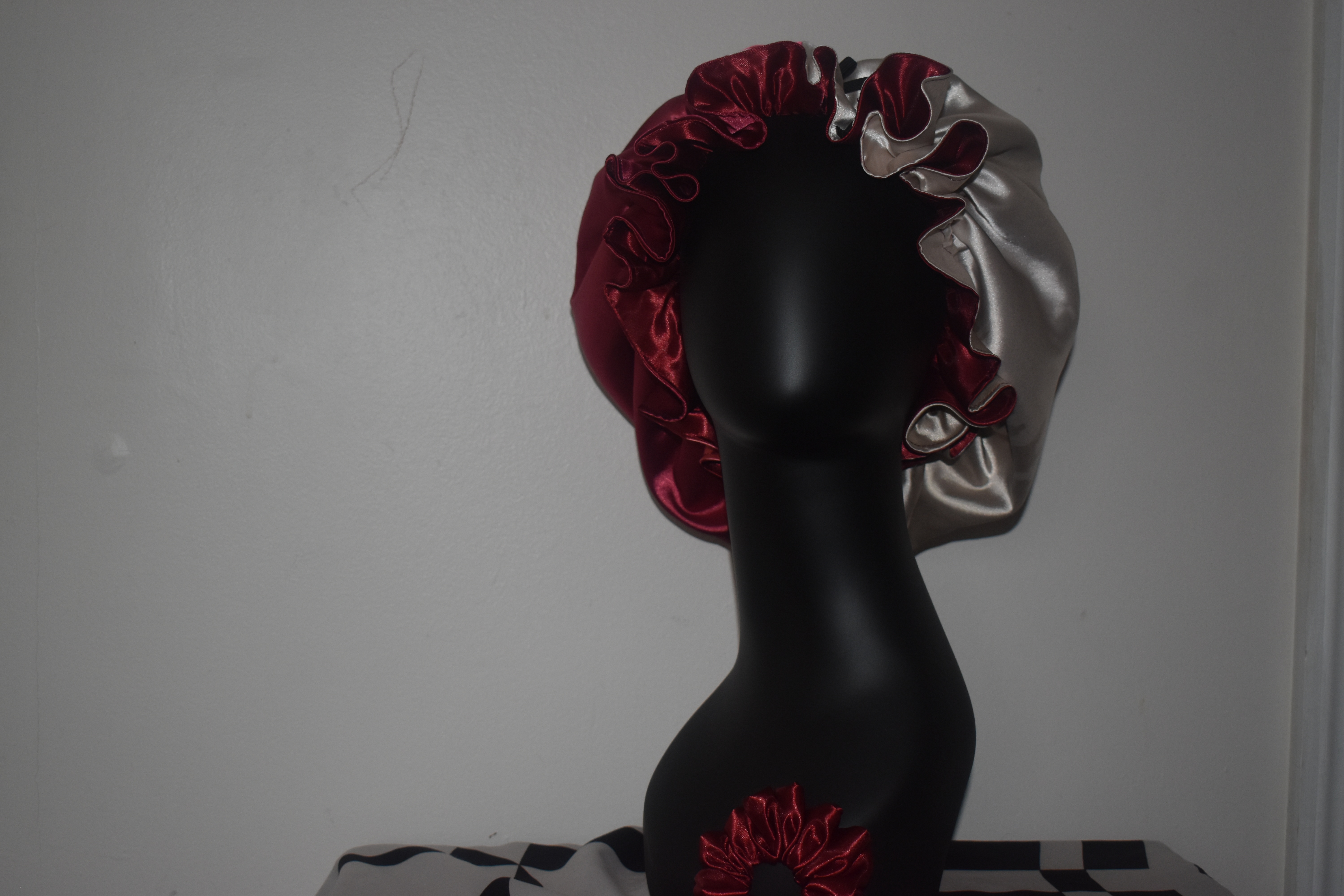 The Dreamscape Luxe Collection-(Ruby Glaze Bonnet Set) photo 2