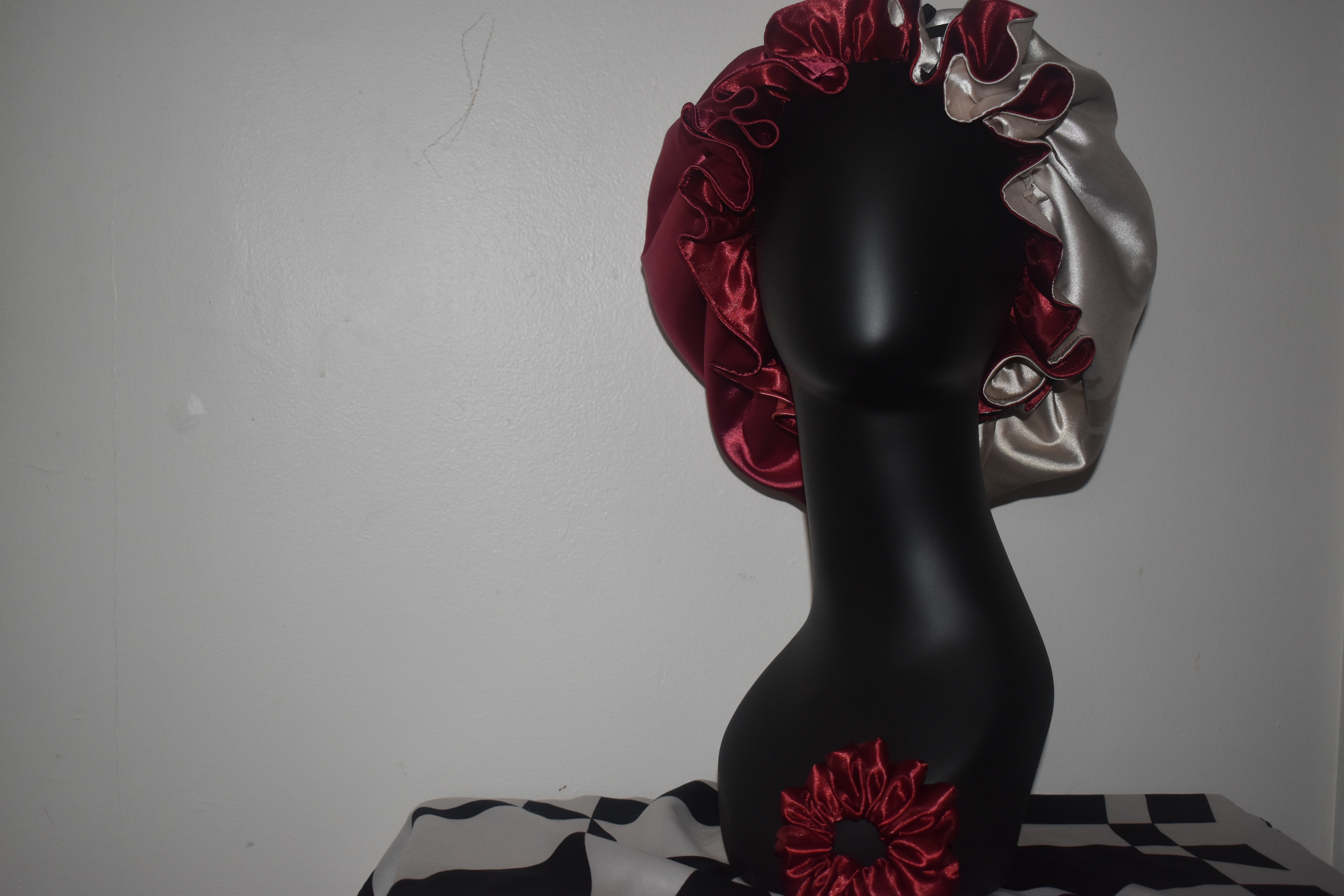 The Dreamscape Luxe Collection-(Ruby Glaze Bonnet Set) photo 5