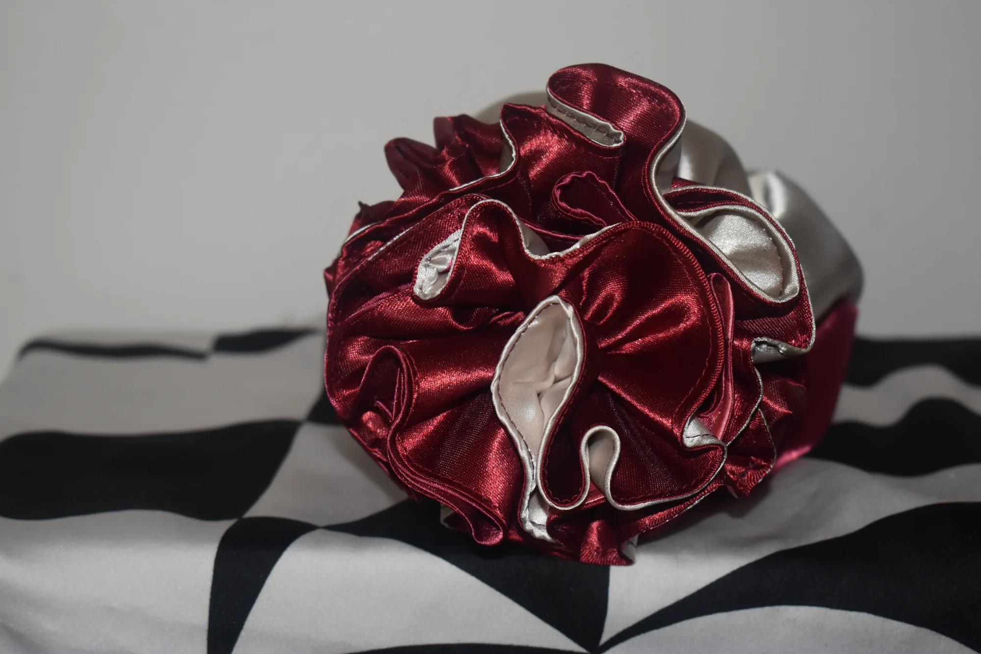 The Dreamscape Luxe Collection-(Ruby Glaze Bonnet Set) photo 4