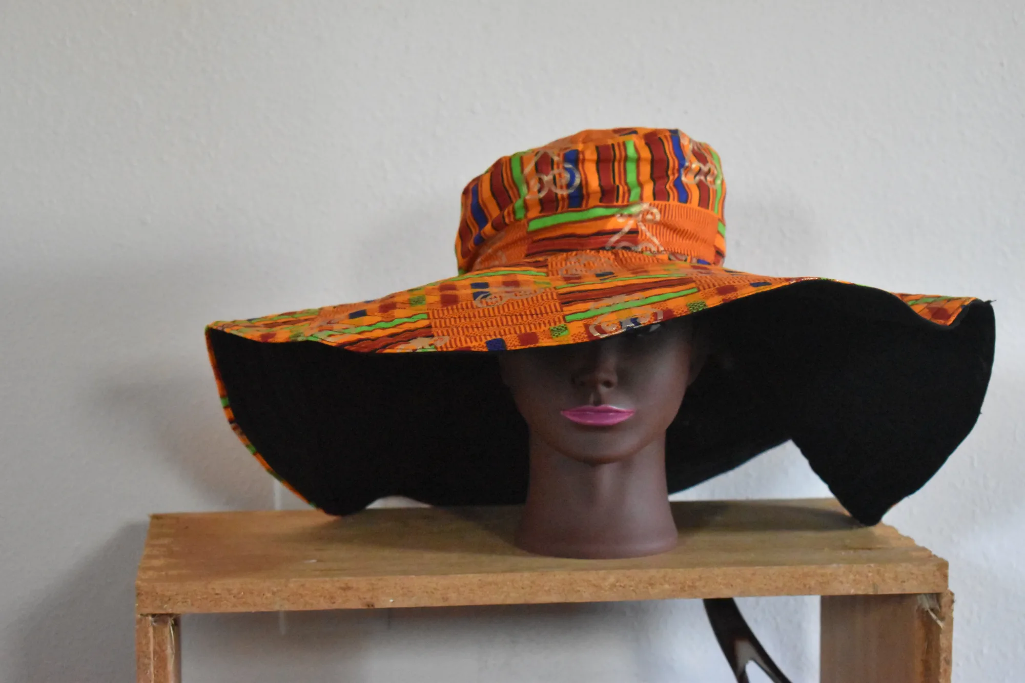 Reversible Wide Brim Sun Hat Fiery Orange Kente XXL photo 2