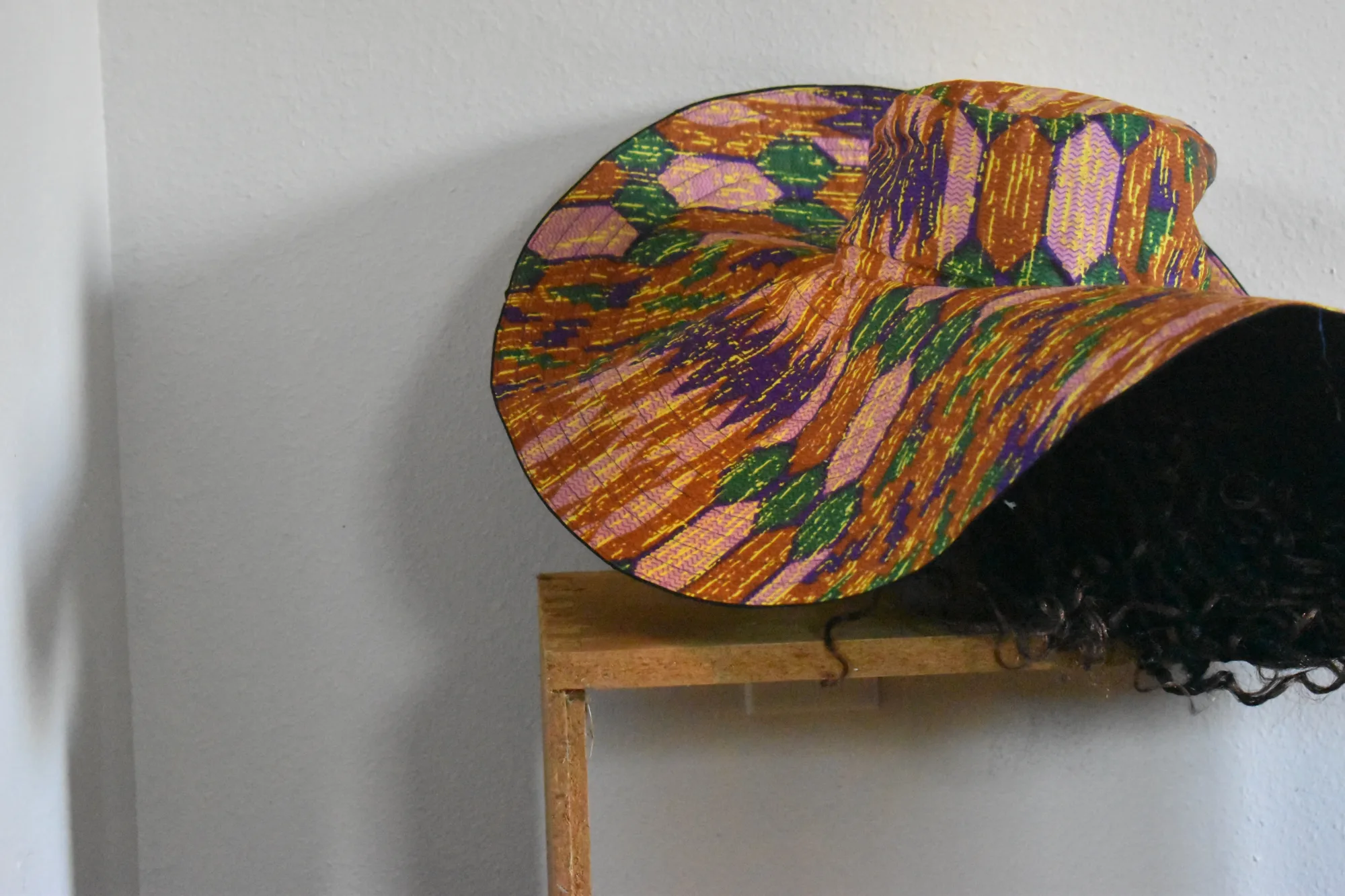 Reversible Jewel Tone Wide Brim Sun Hat XXXL photo 1