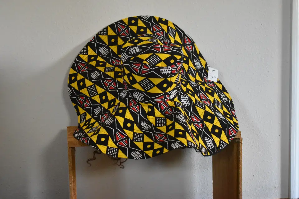 Reversible Wide Brim Diamond Sun Hat XXXL