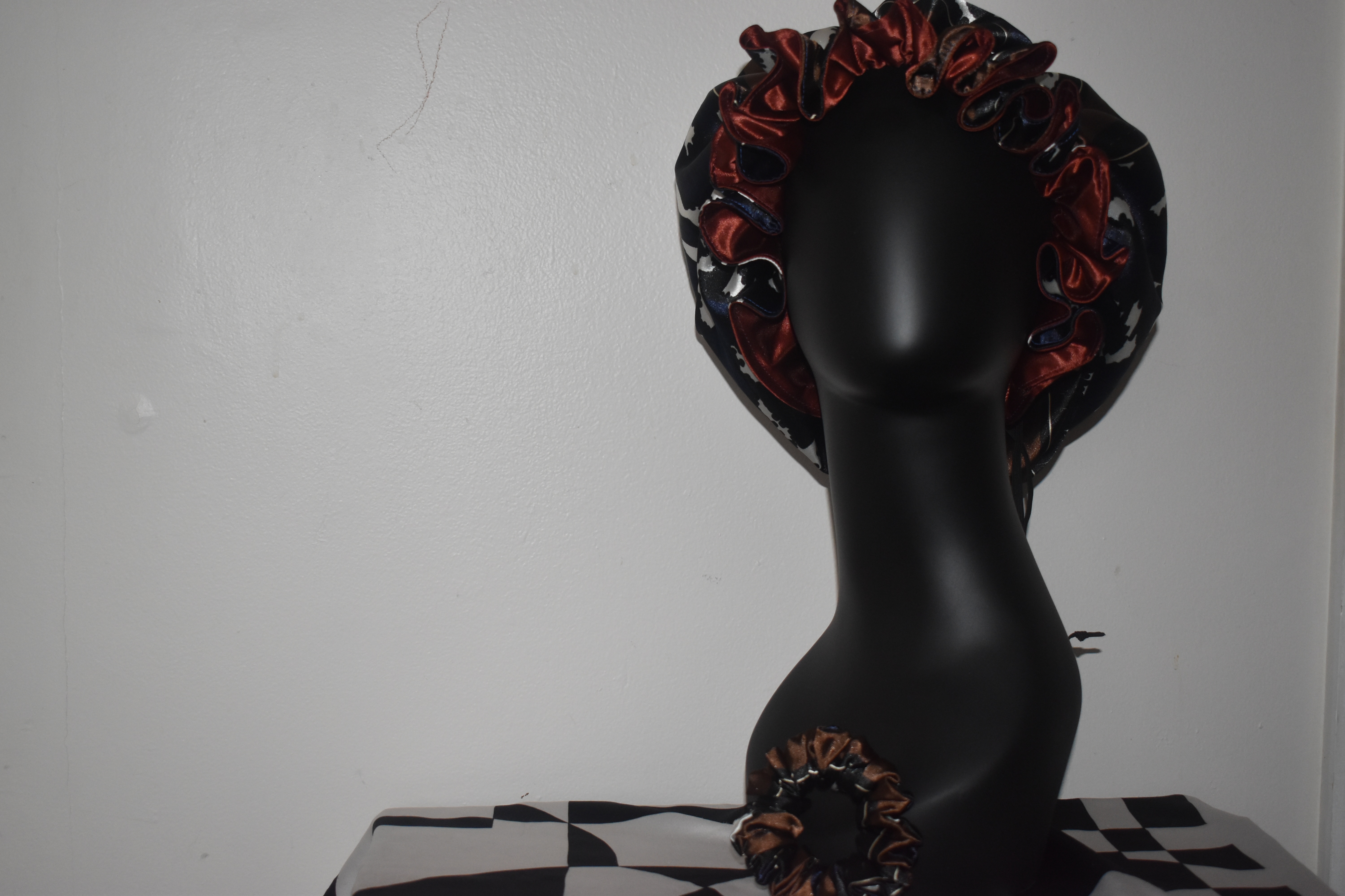 The Dreamscape Luxe Collection-(Shadow Tide Bonnet Set photo 2