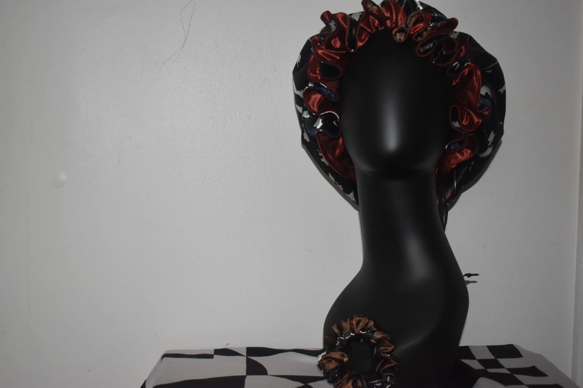 The Dreamscape Luxe Collection-(Shadow Tide Bonnet Set photo 2