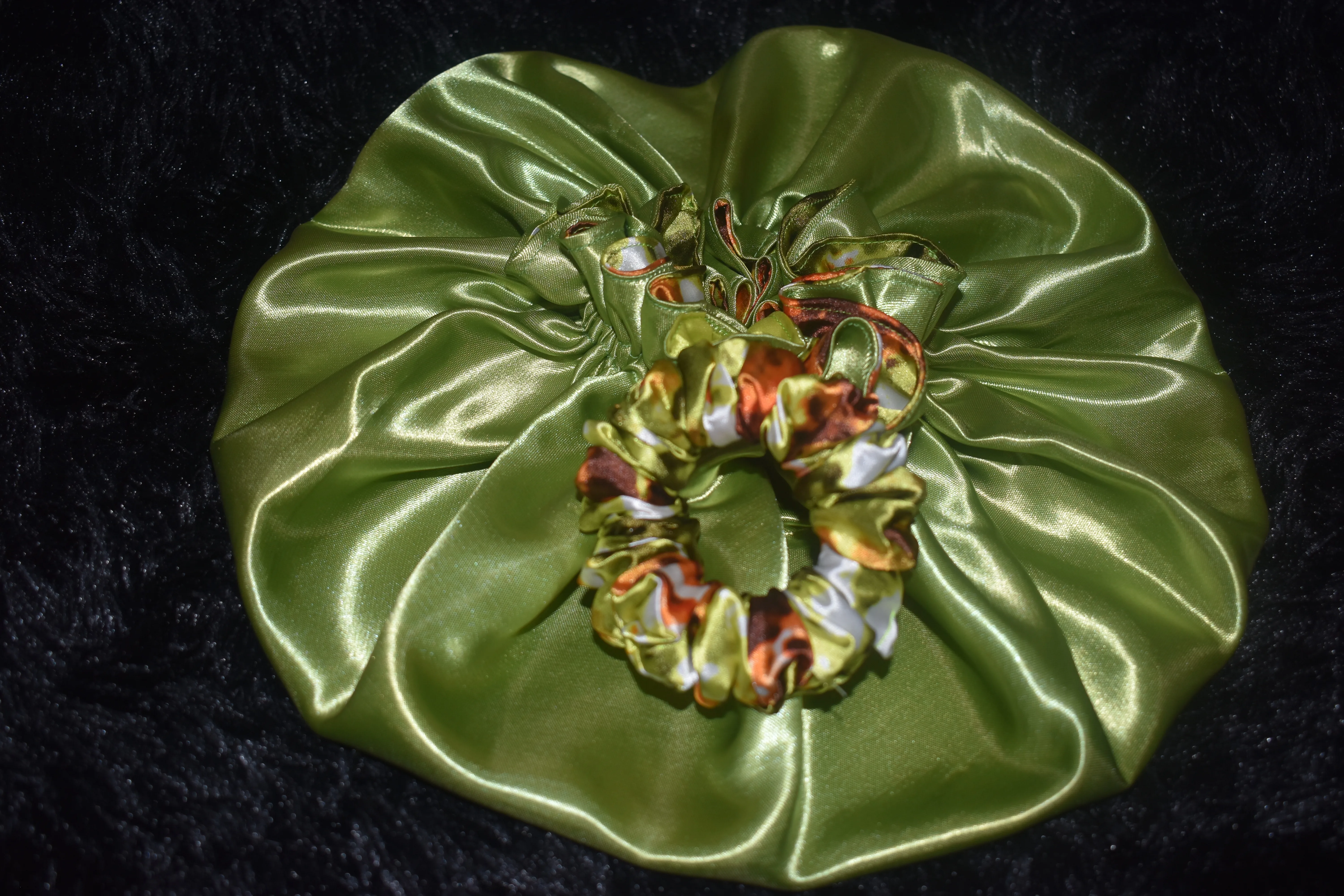 The Dreamscape Luxe Collection-(Golden Hour Bloom Bonnet Set) photo 5