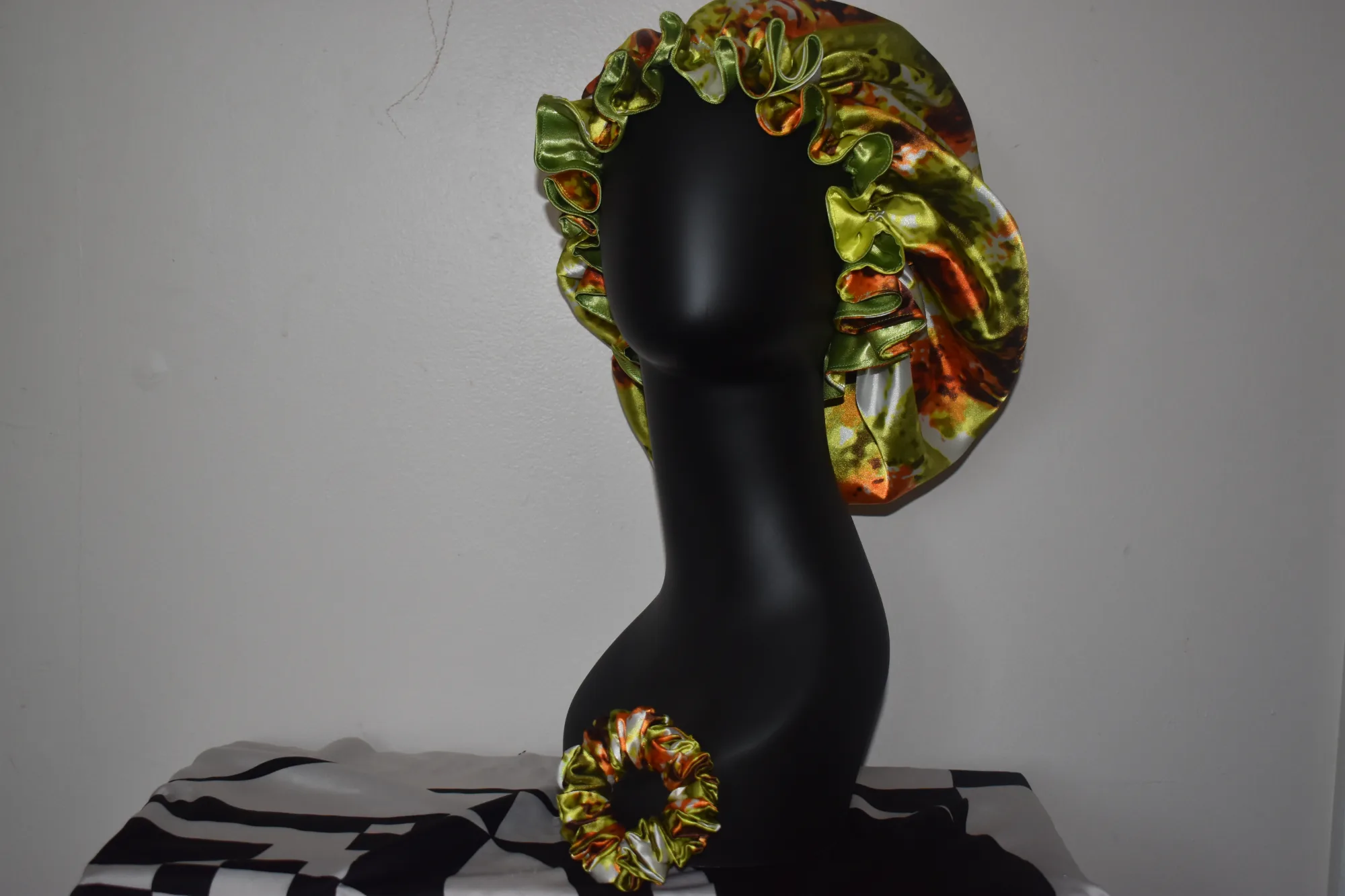 The Dreamscape Luxe Collection-(Golden Hour Bloom Bonnet Set) photo 3