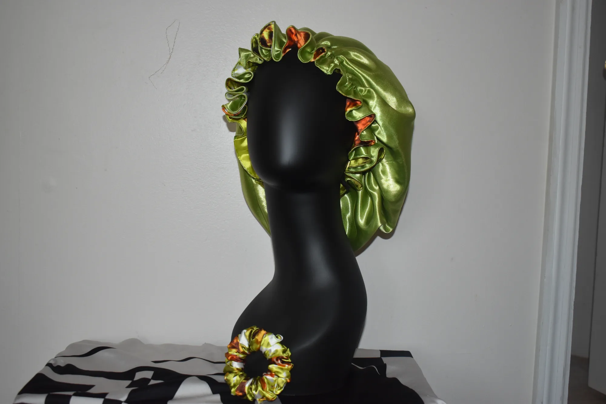 The Dreamscape Luxe Collection-(Golden Hour Bloom Bonnet Set) photo 4