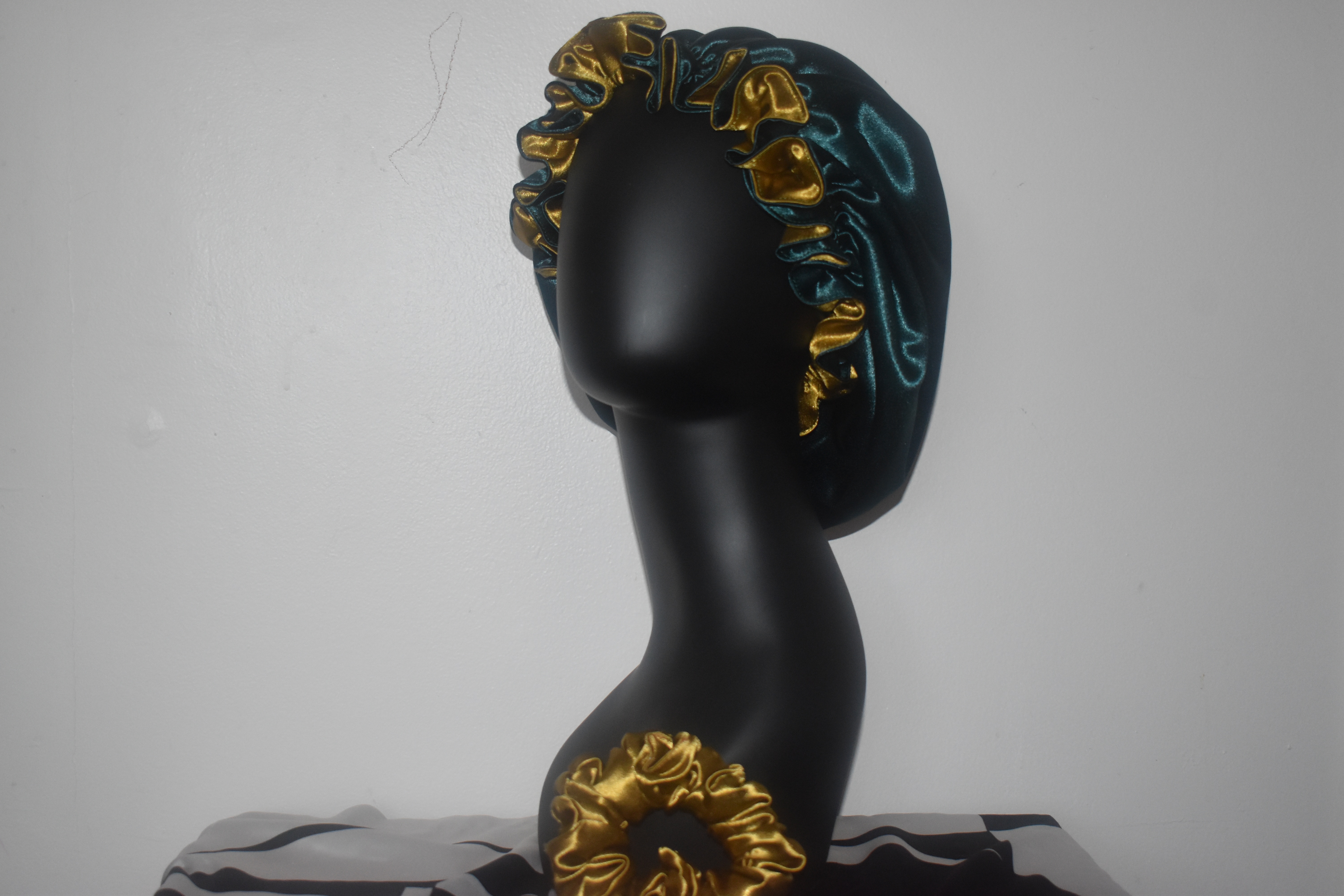 The Dreamscape Luxe Collection-(The 'Nuit Dorée' Set) photo 4