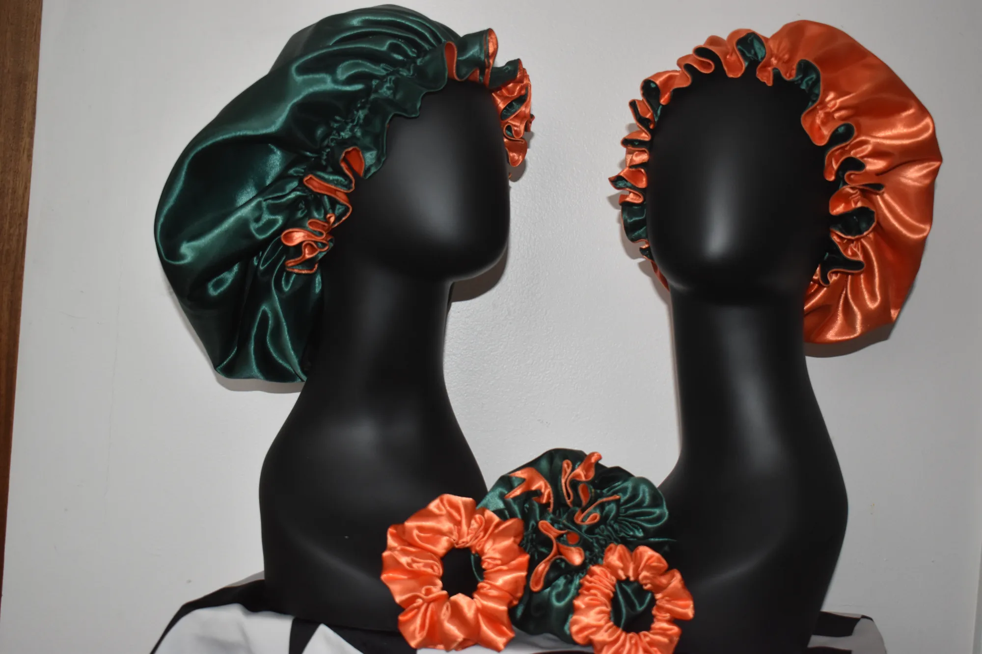 The Emerald Ember  Bonnet Set(Mommy, Me & Dolly) photo 4